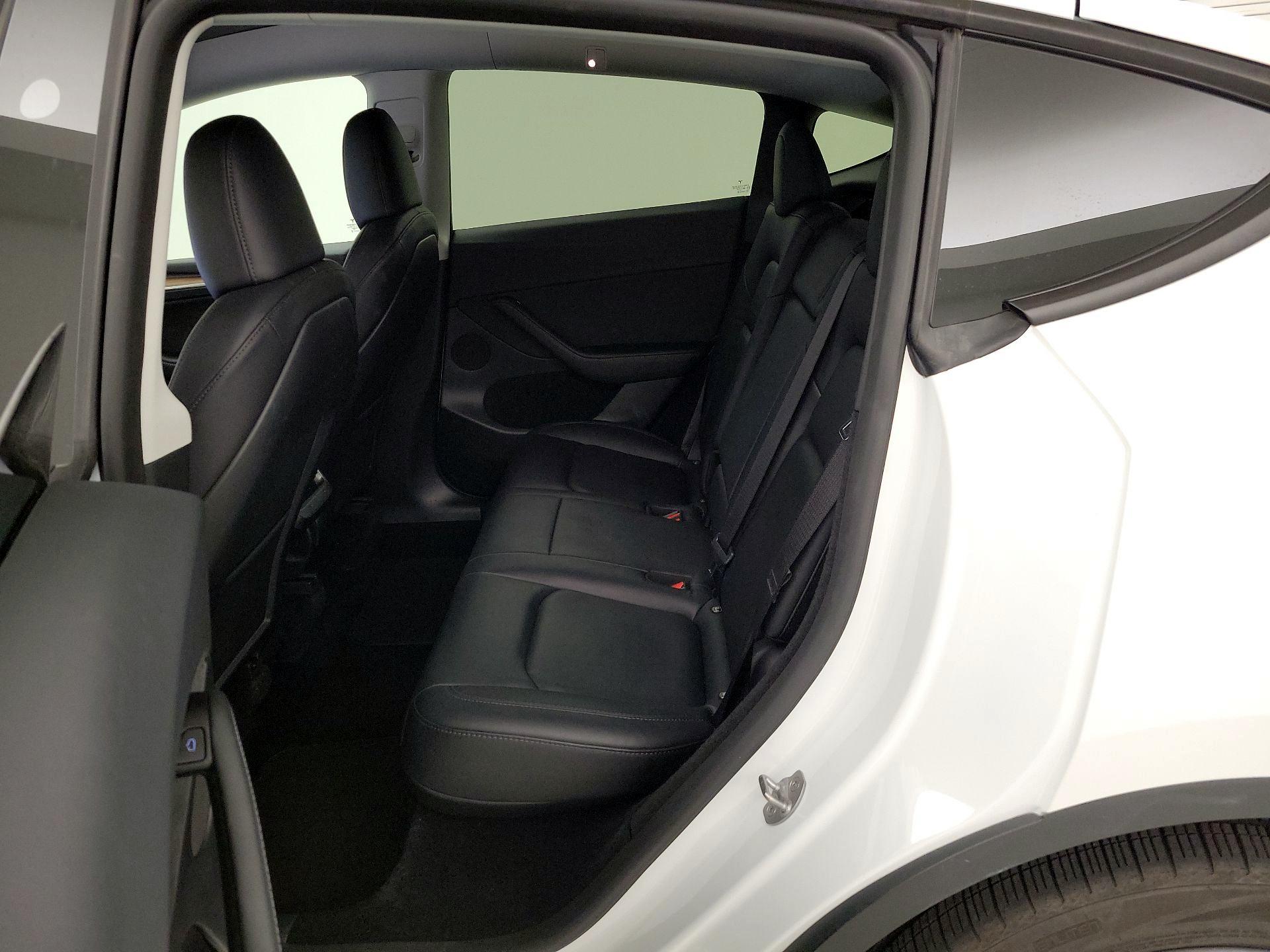 Thumbnail: 2023 Tesla Model Y - 18