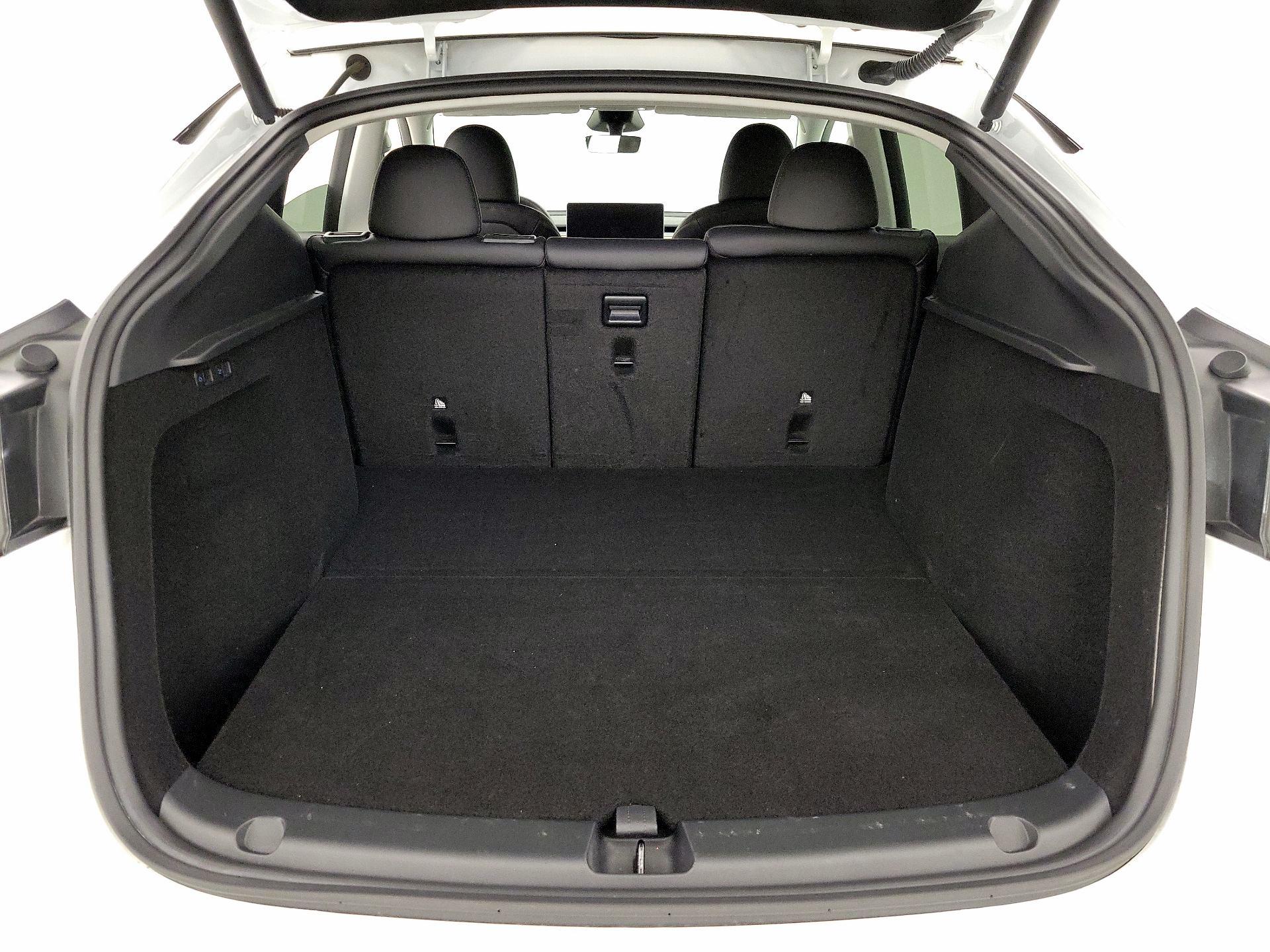 Thumbnail: 2023 Tesla Model Y - 19