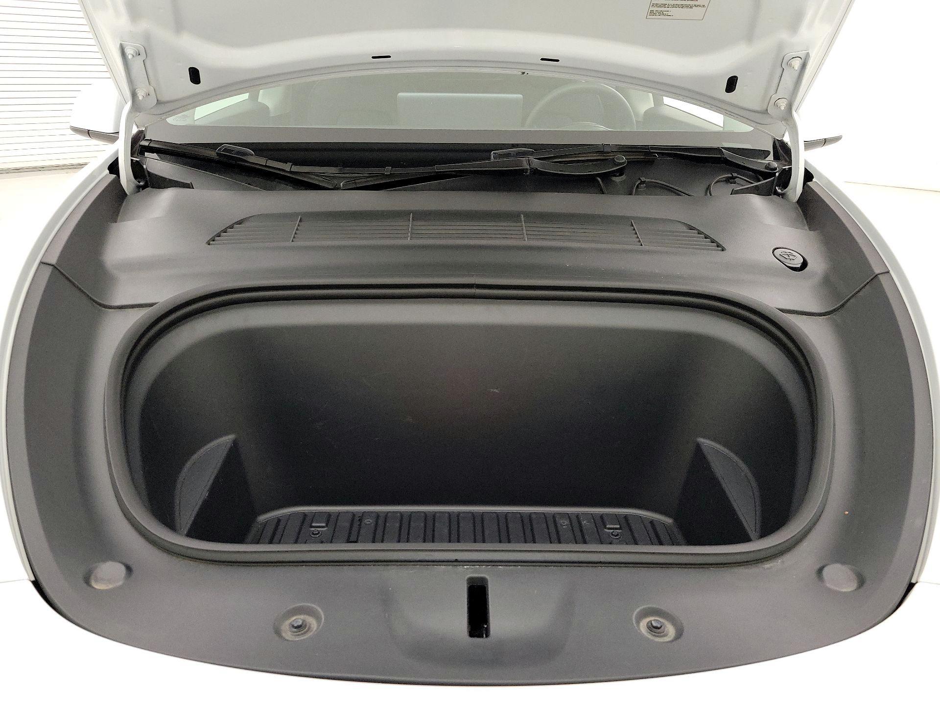 Thumbnail: 2023 Tesla Model Y - 20