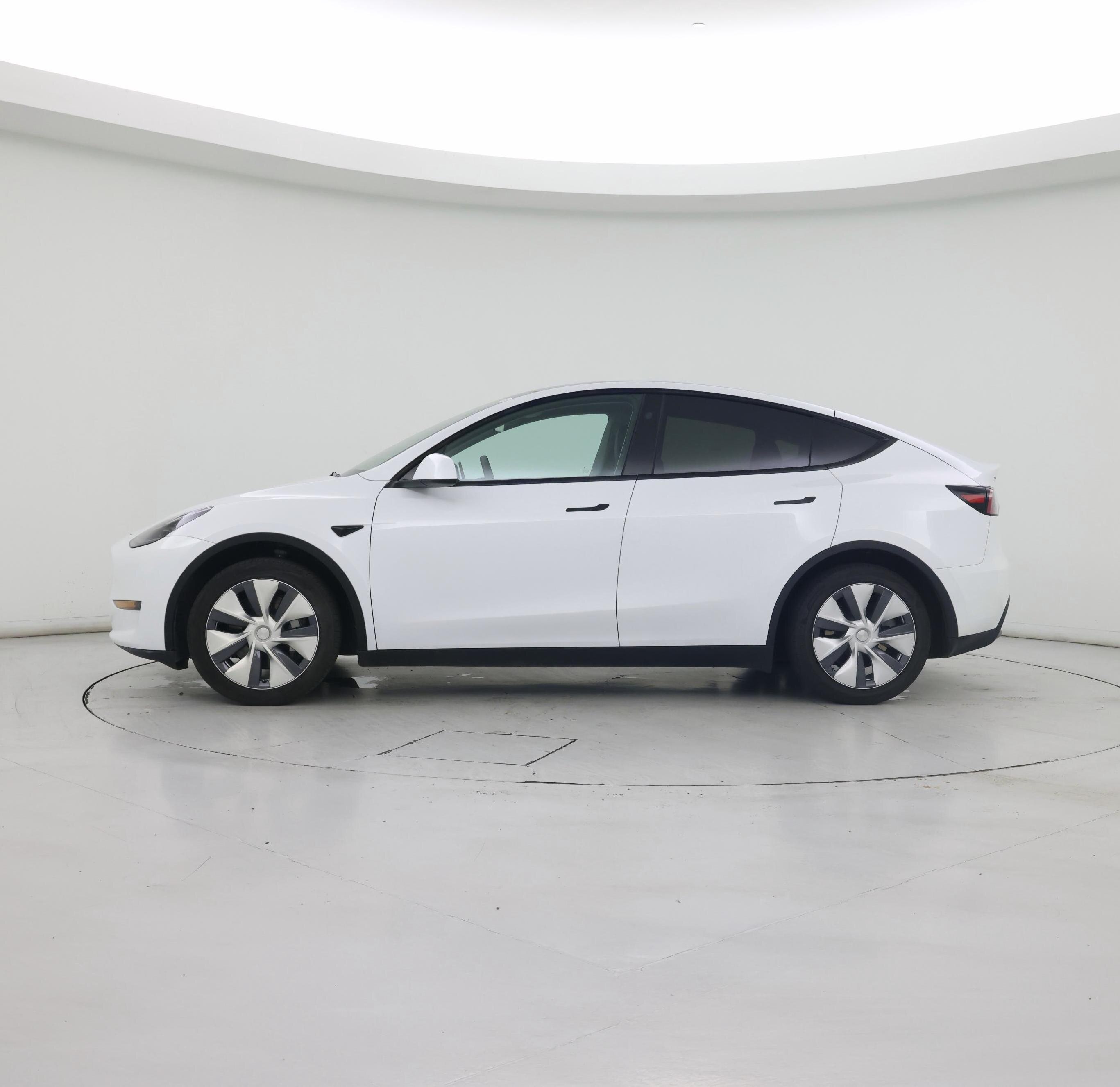 Thumbnail: 2023 Tesla Model Y - 3