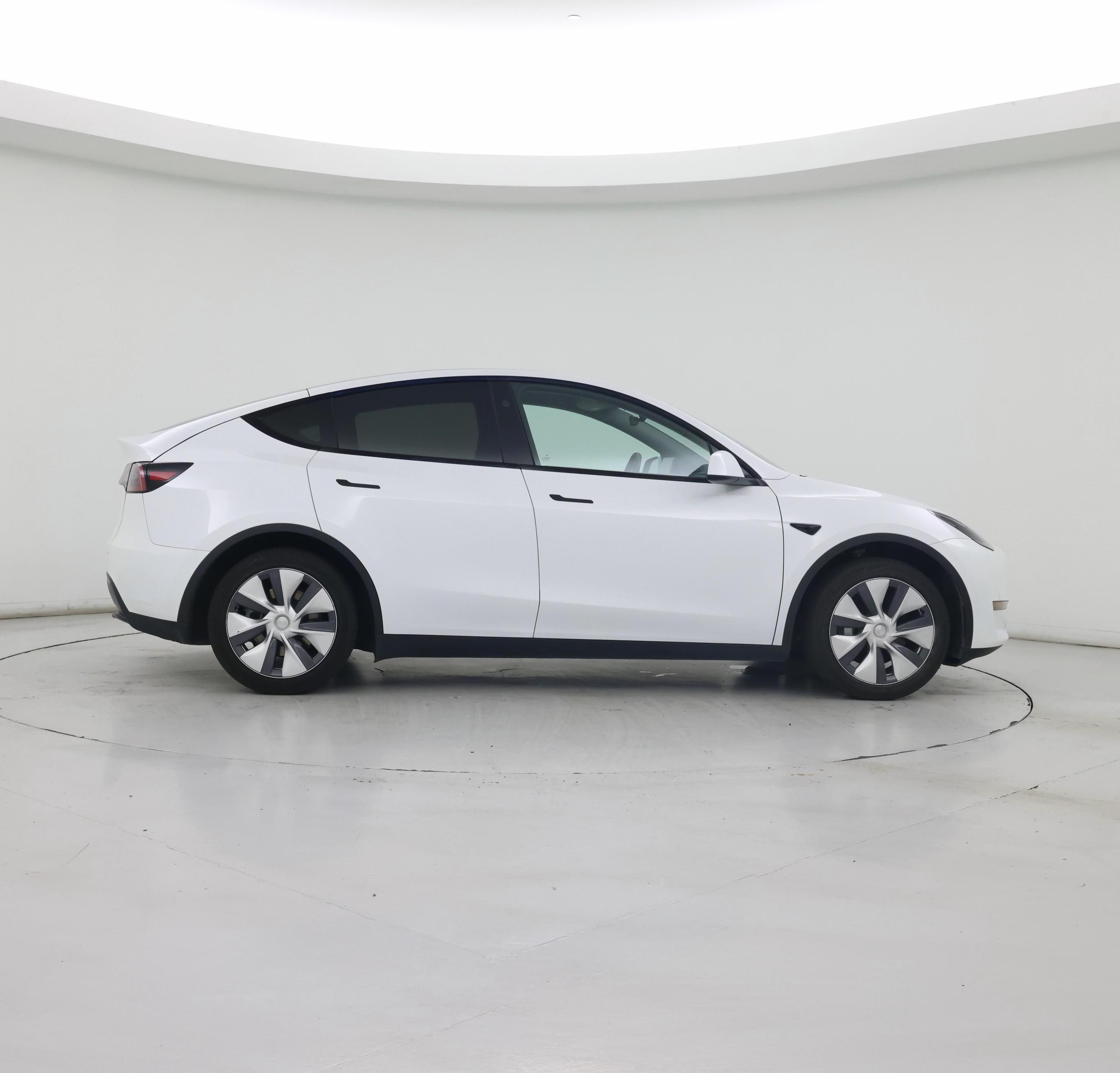 Thumbnail: 2023 Tesla Model Y - 7