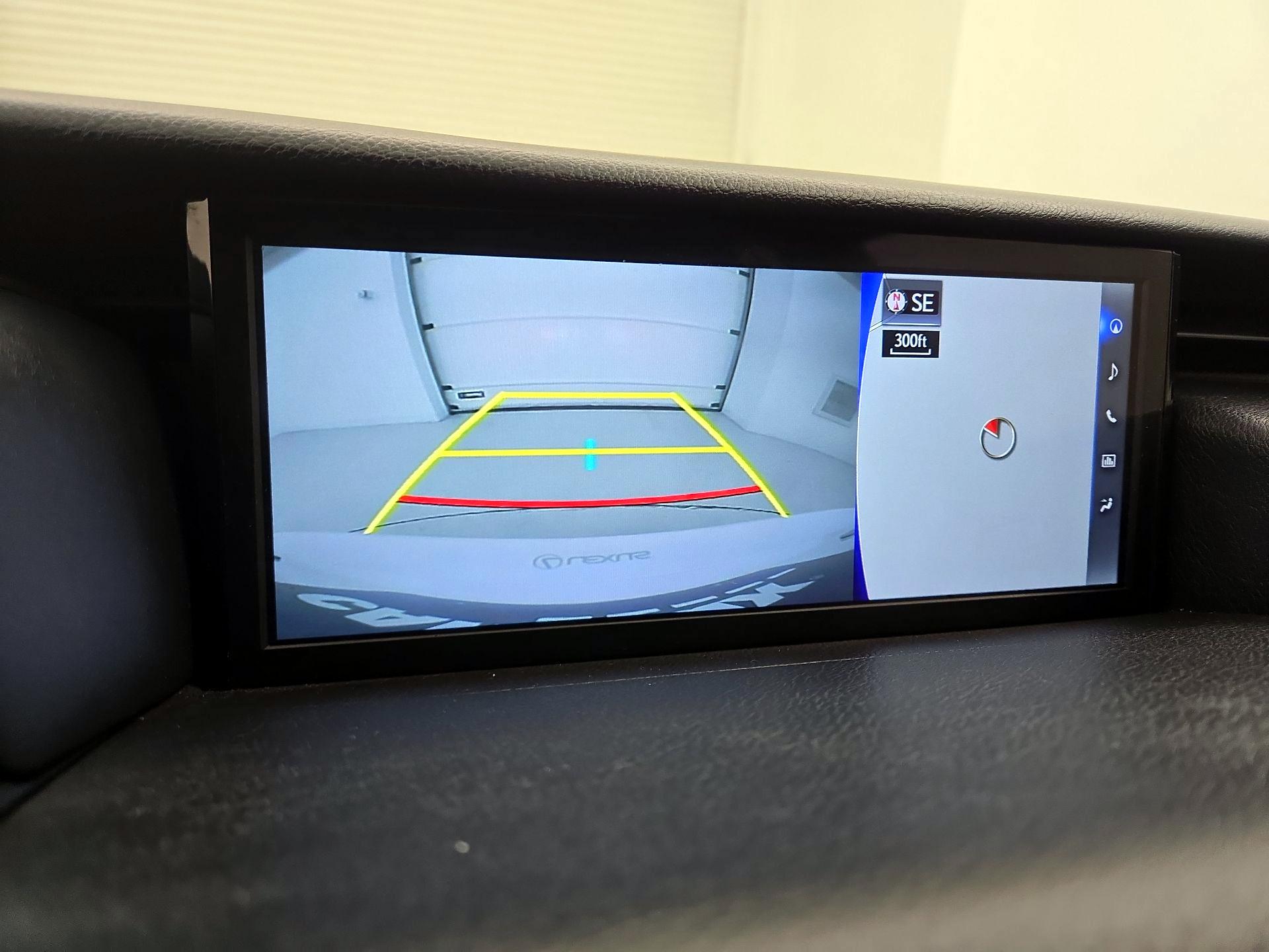 Thumbnail: 2017 Lexus IS - 13