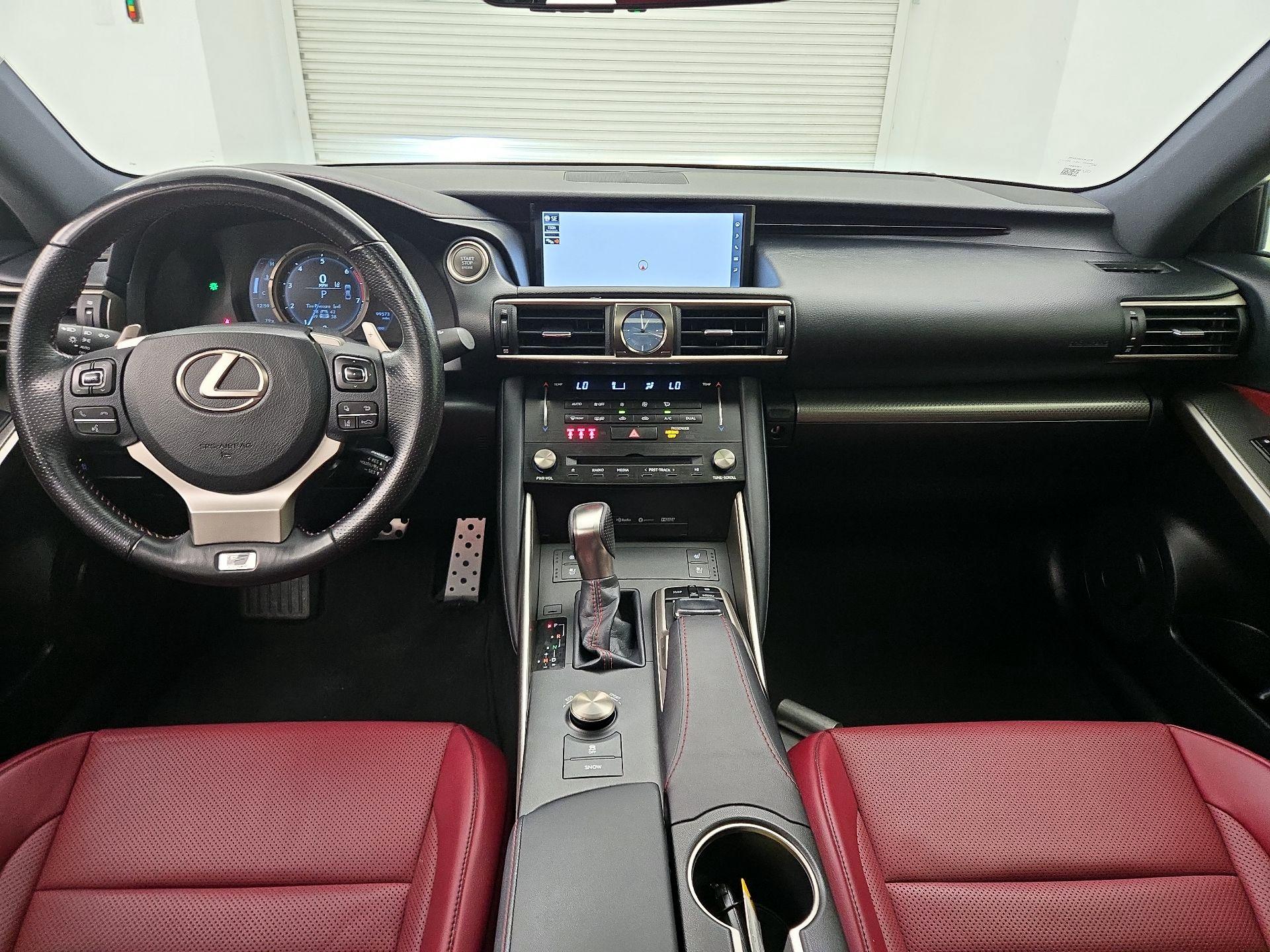 Thumbnail: 2017 Lexus IS - 8