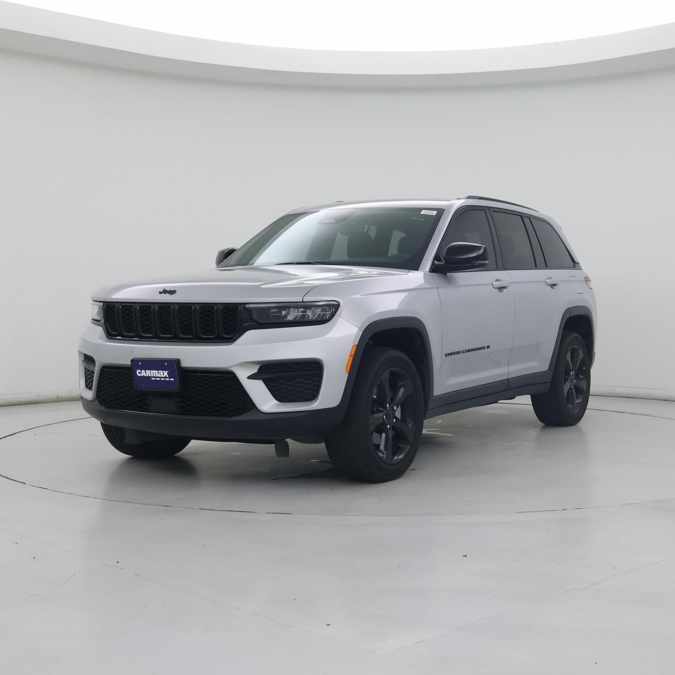 Thumbnail: 2023 Jeep Grand Cherokee - 4