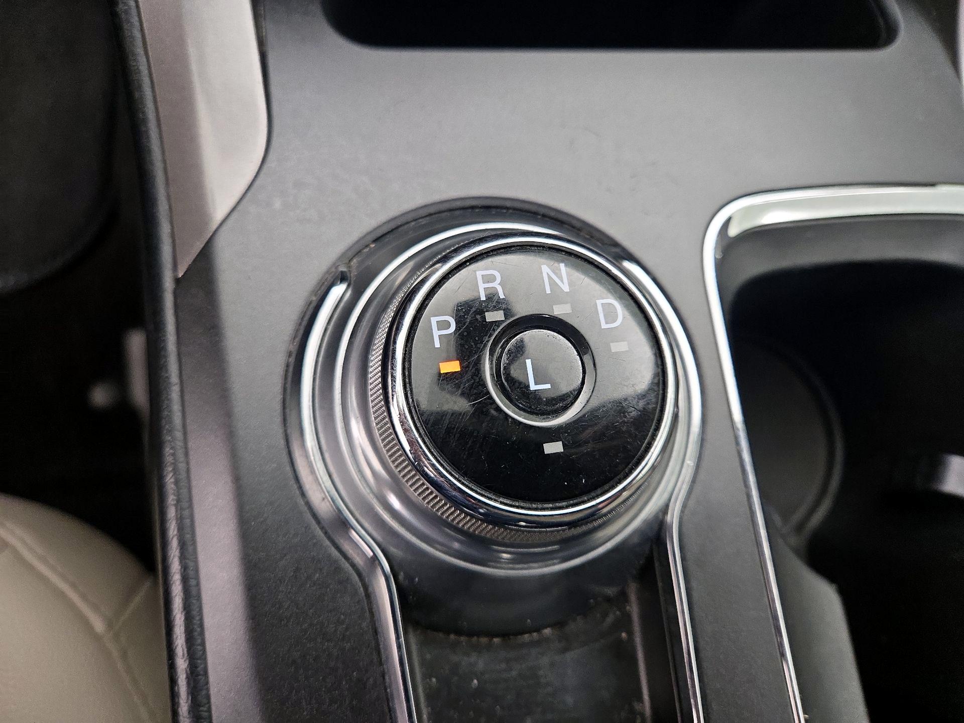 Thumbnail: 2019 Ford Fusion - 17