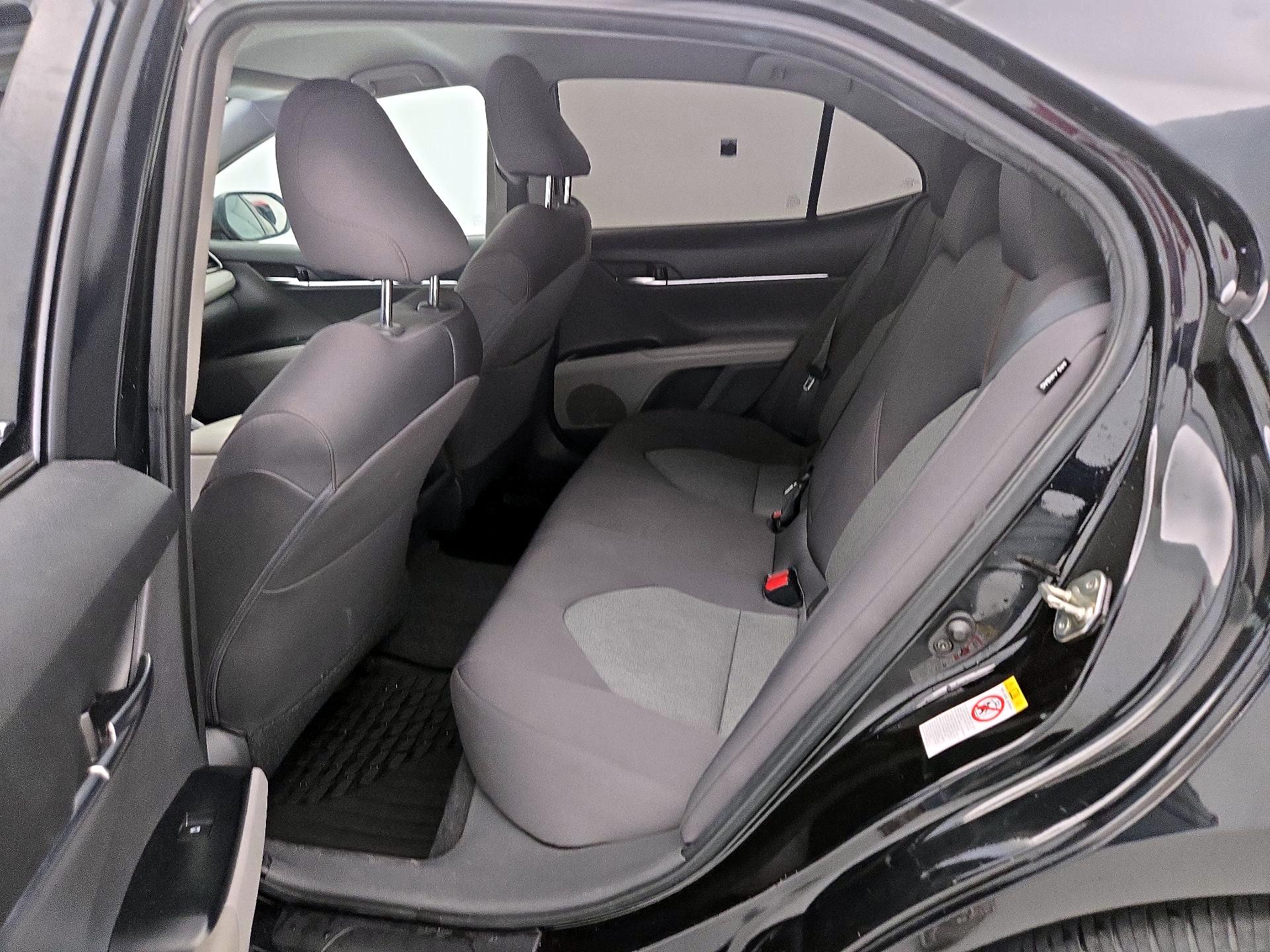 Thumbnail: 2019 Toyota Camry - 19