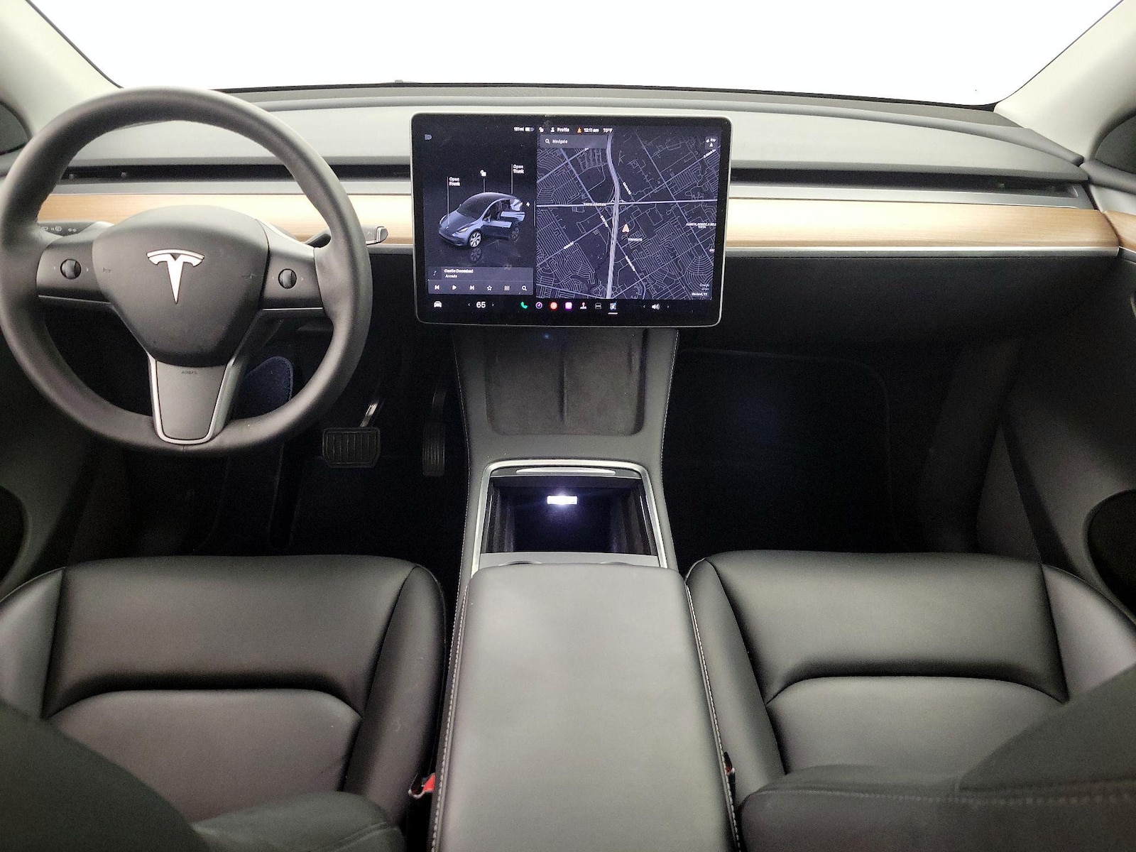 2023 Tesla Model Y Long Range - Photo 10