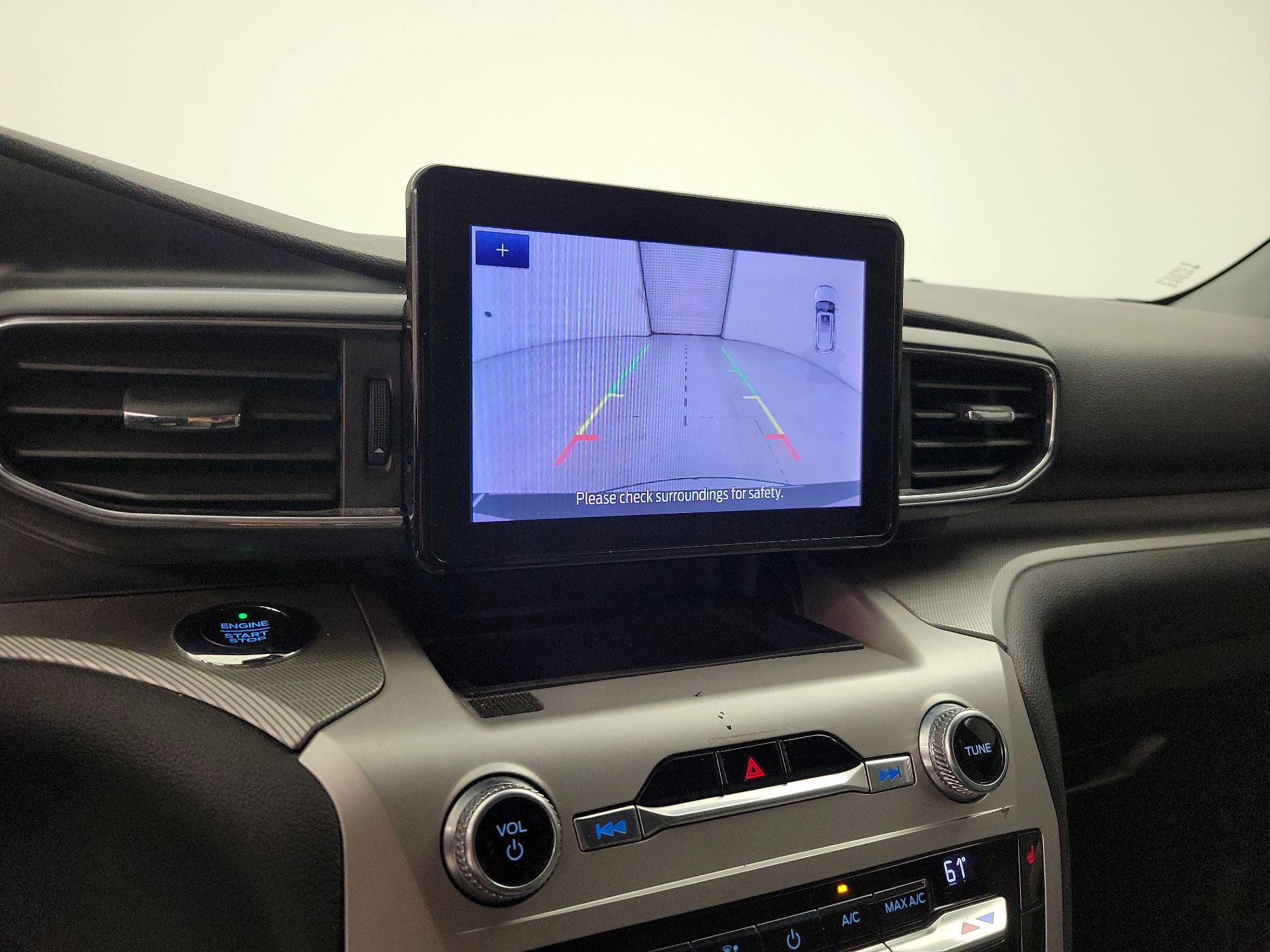 Thumbnail: 2021 Ford Explorer - 15