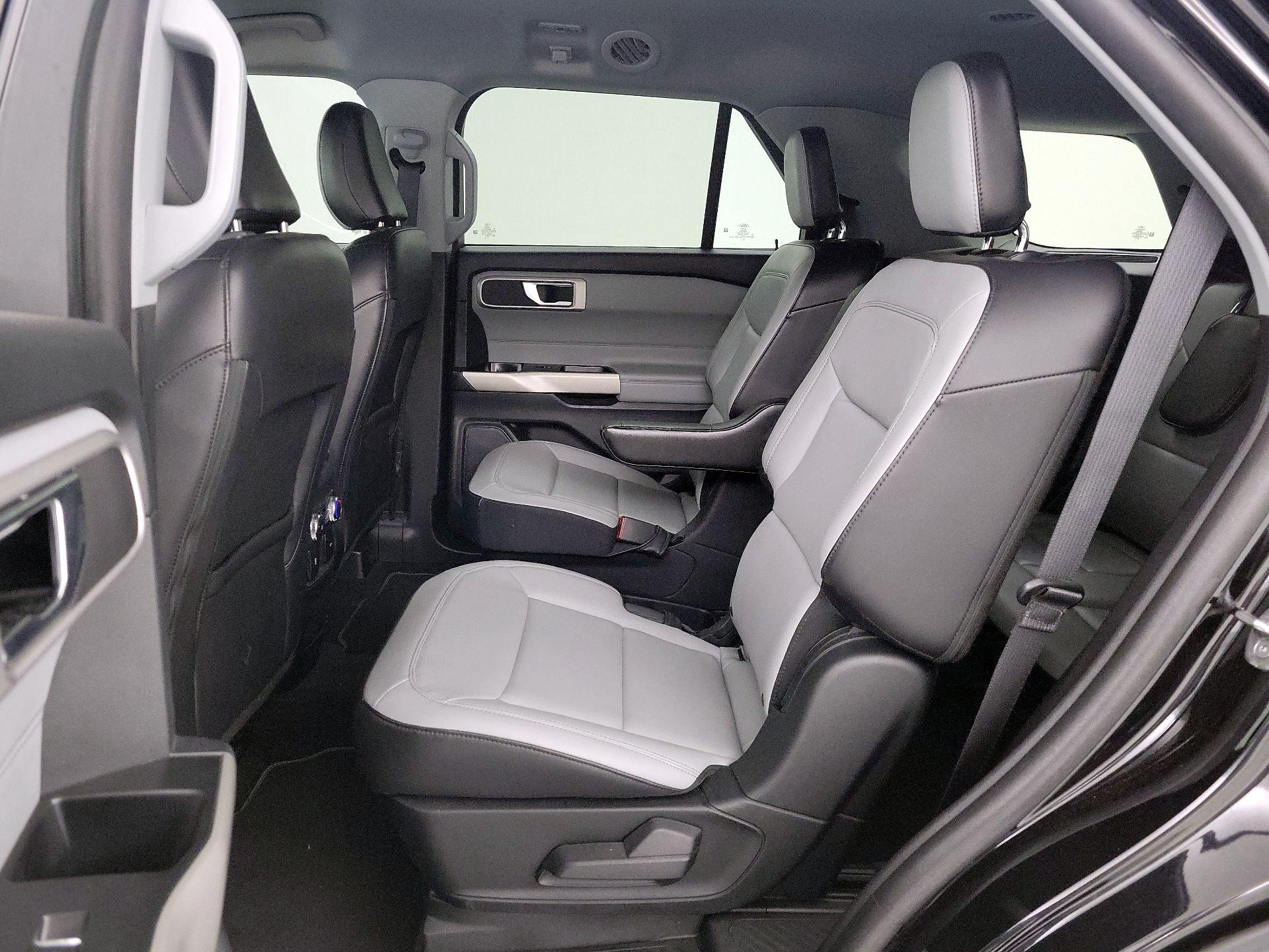 Thumbnail: 2021 Ford Explorer - 19