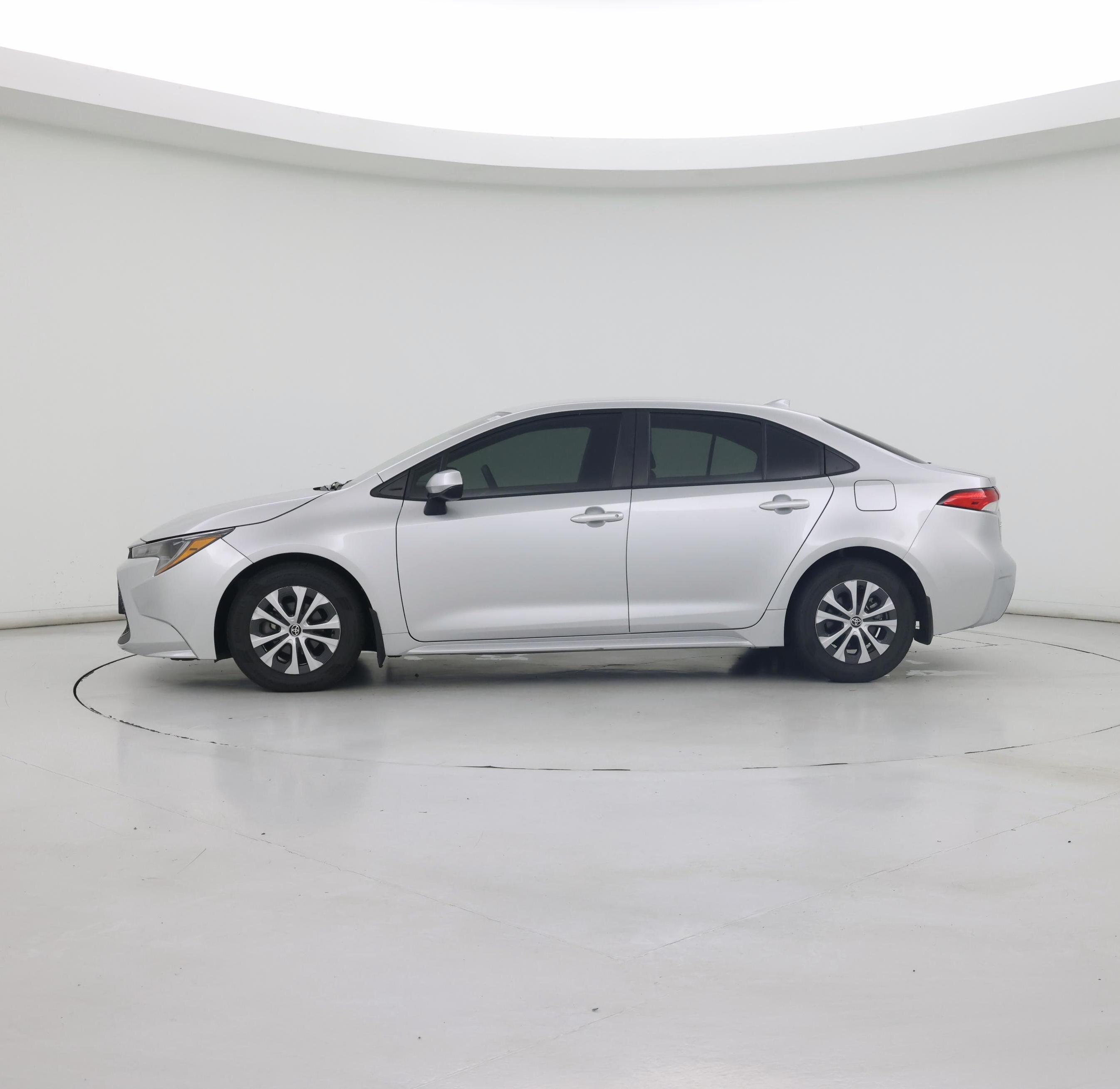 Thumbnail: 2022 Toyota Corolla - 3