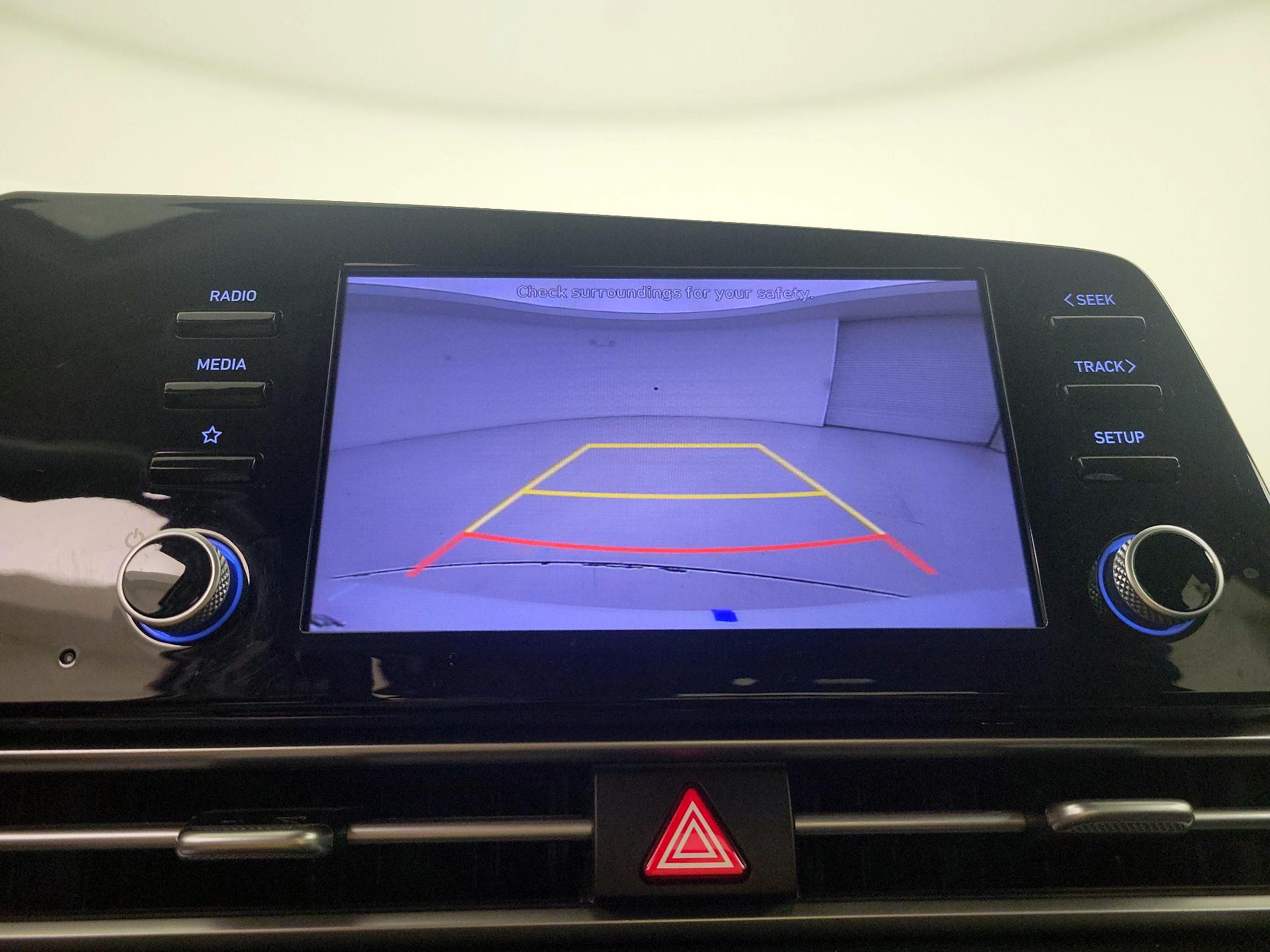 Thumbnail: 2022 Hyundai Elantra - 14