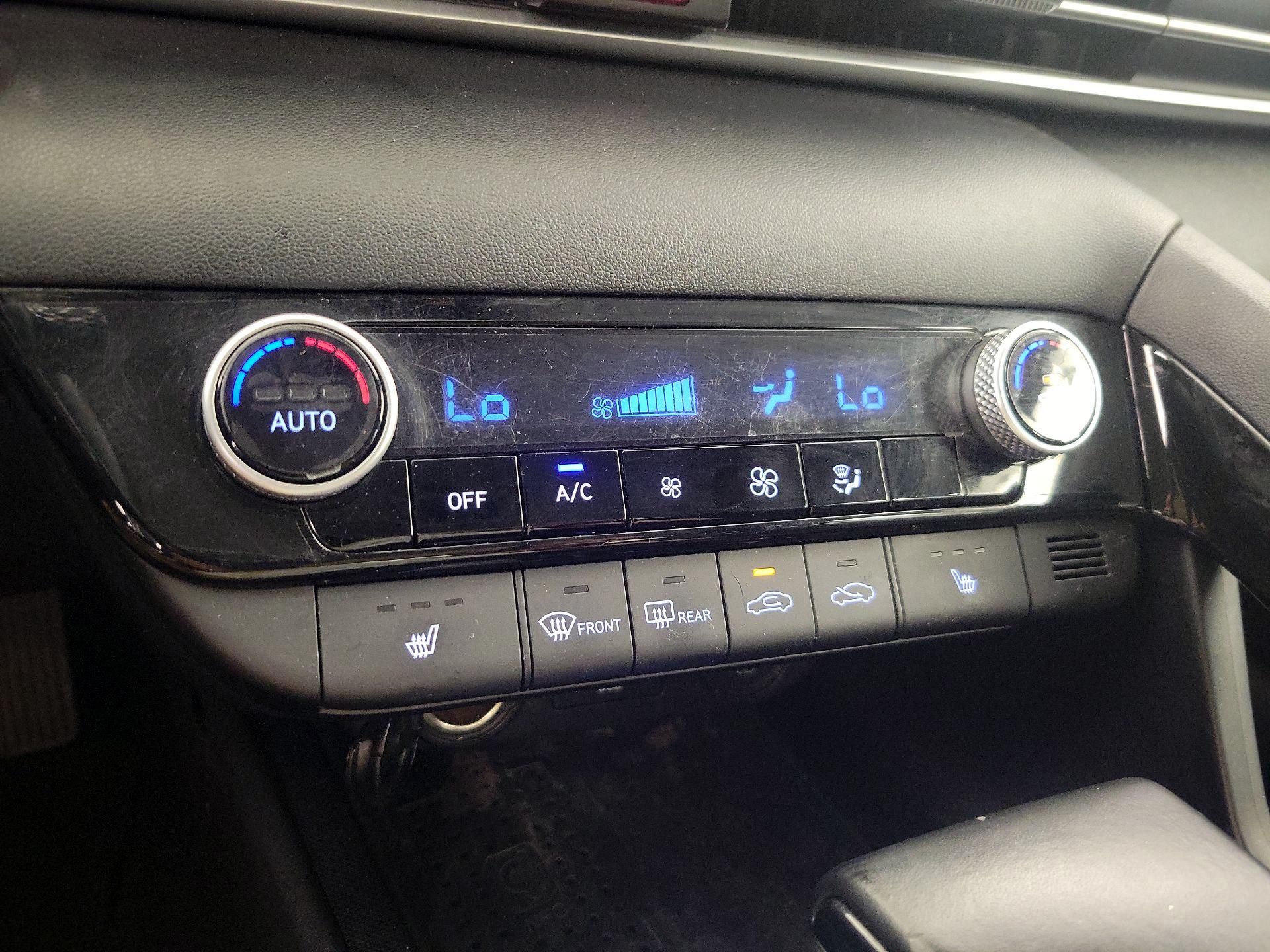 Thumbnail: 2022 Hyundai Elantra - 16