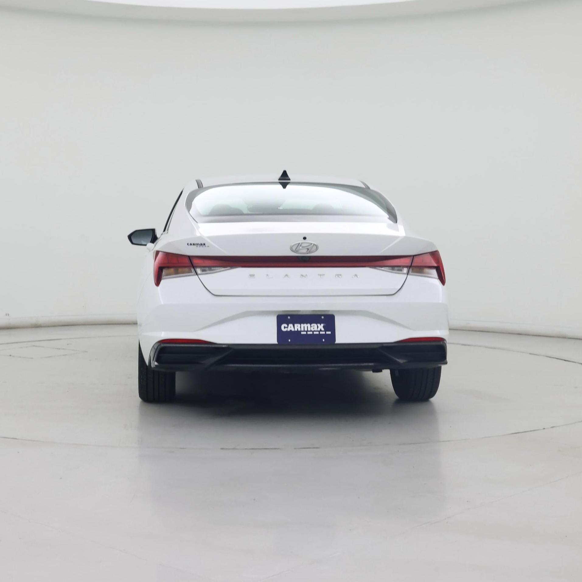 Thumbnail: 2022 Hyundai Elantra - 6