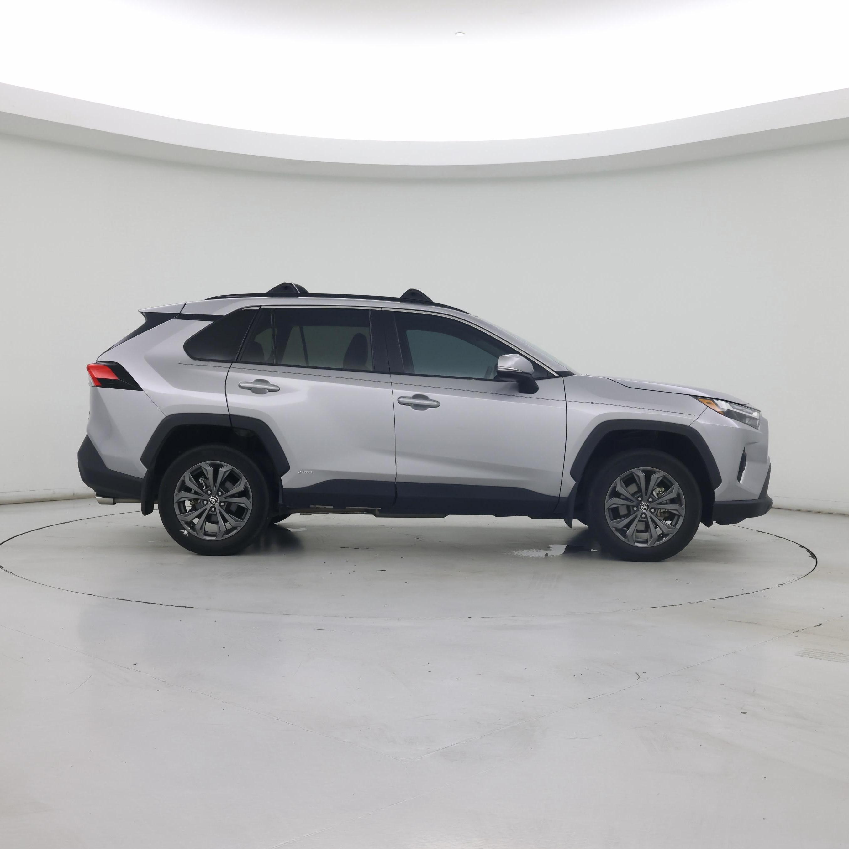 Thumbnail: 2023 Toyota RAV4 - 7