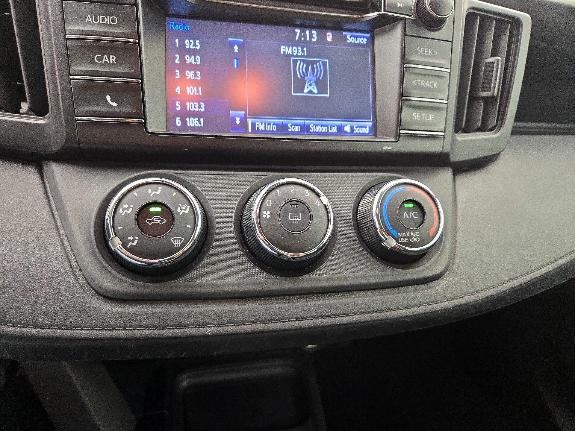 Thumbnail: 2017 Toyota RAV4 - 16