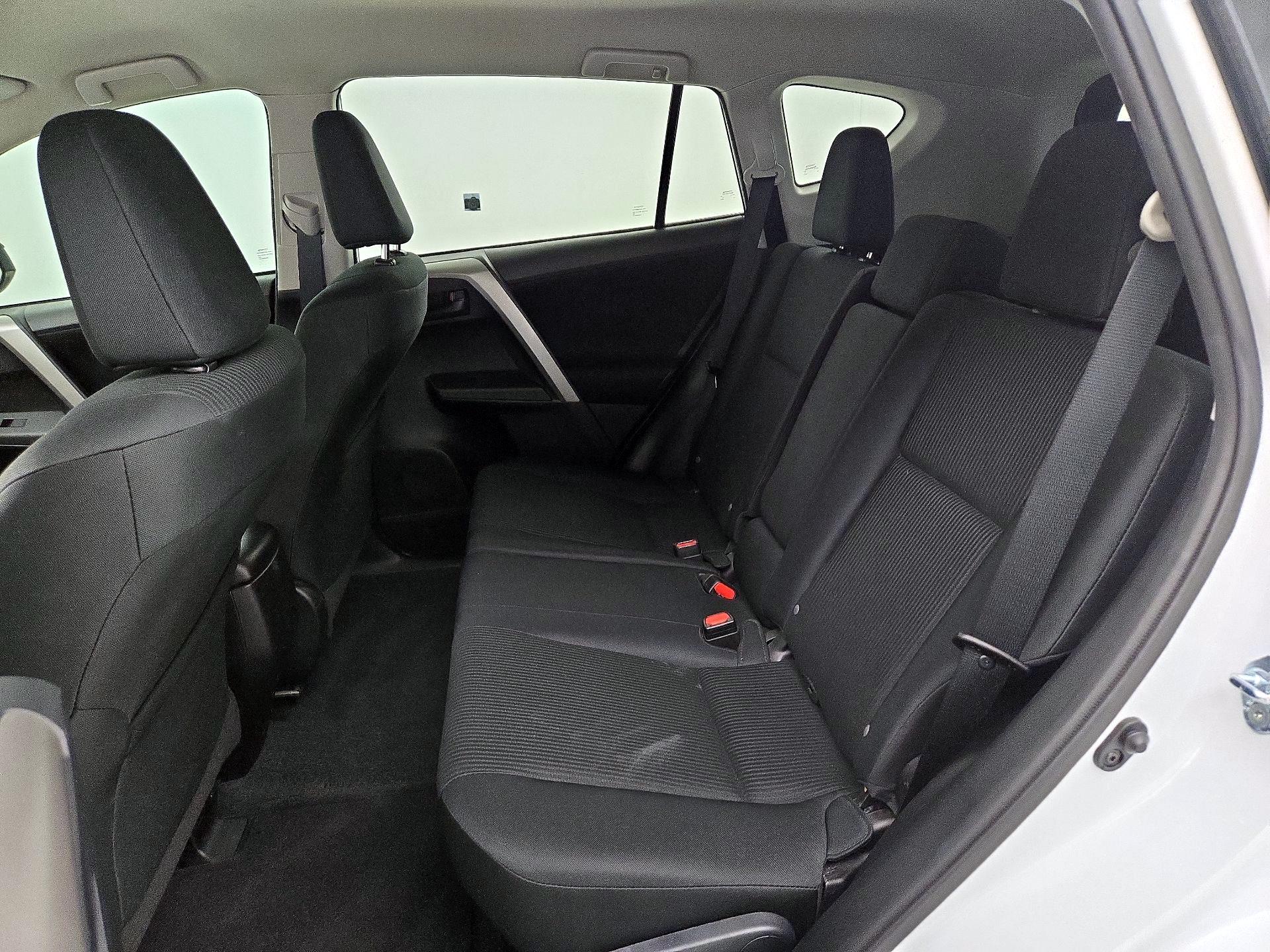 Thumbnail: 2017 Toyota RAV4 - 19