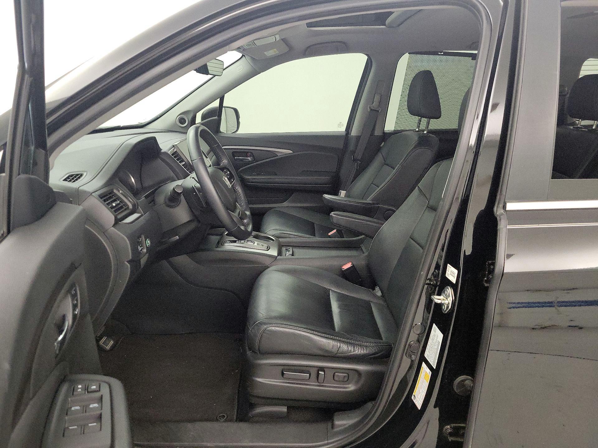 Thumbnail: 2021 Honda Pilot - 11