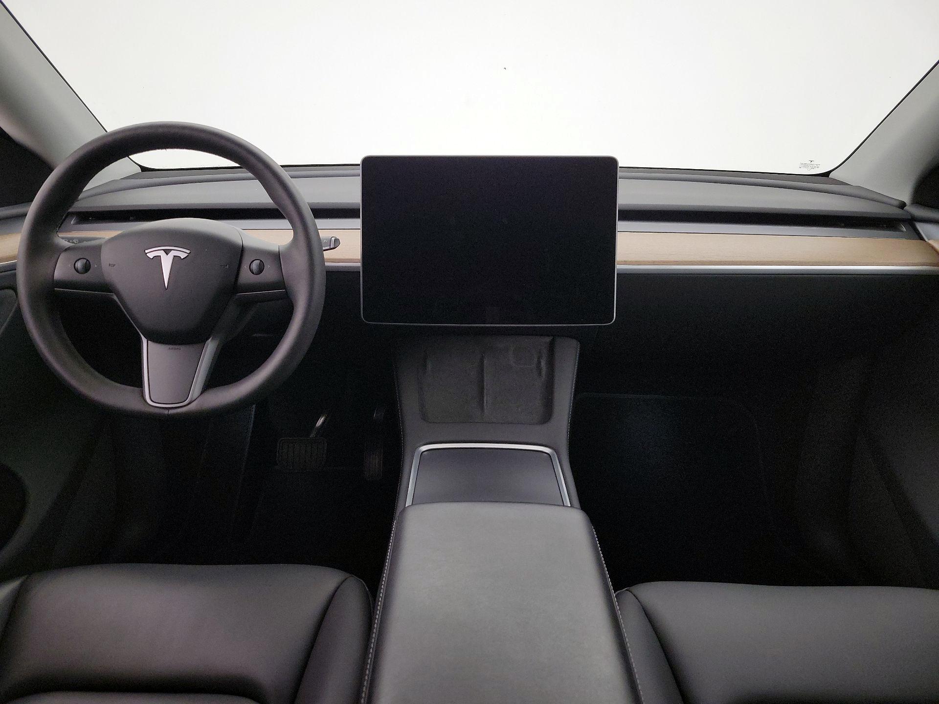 Thumbnail: 2023 Tesla Model Y - 9
