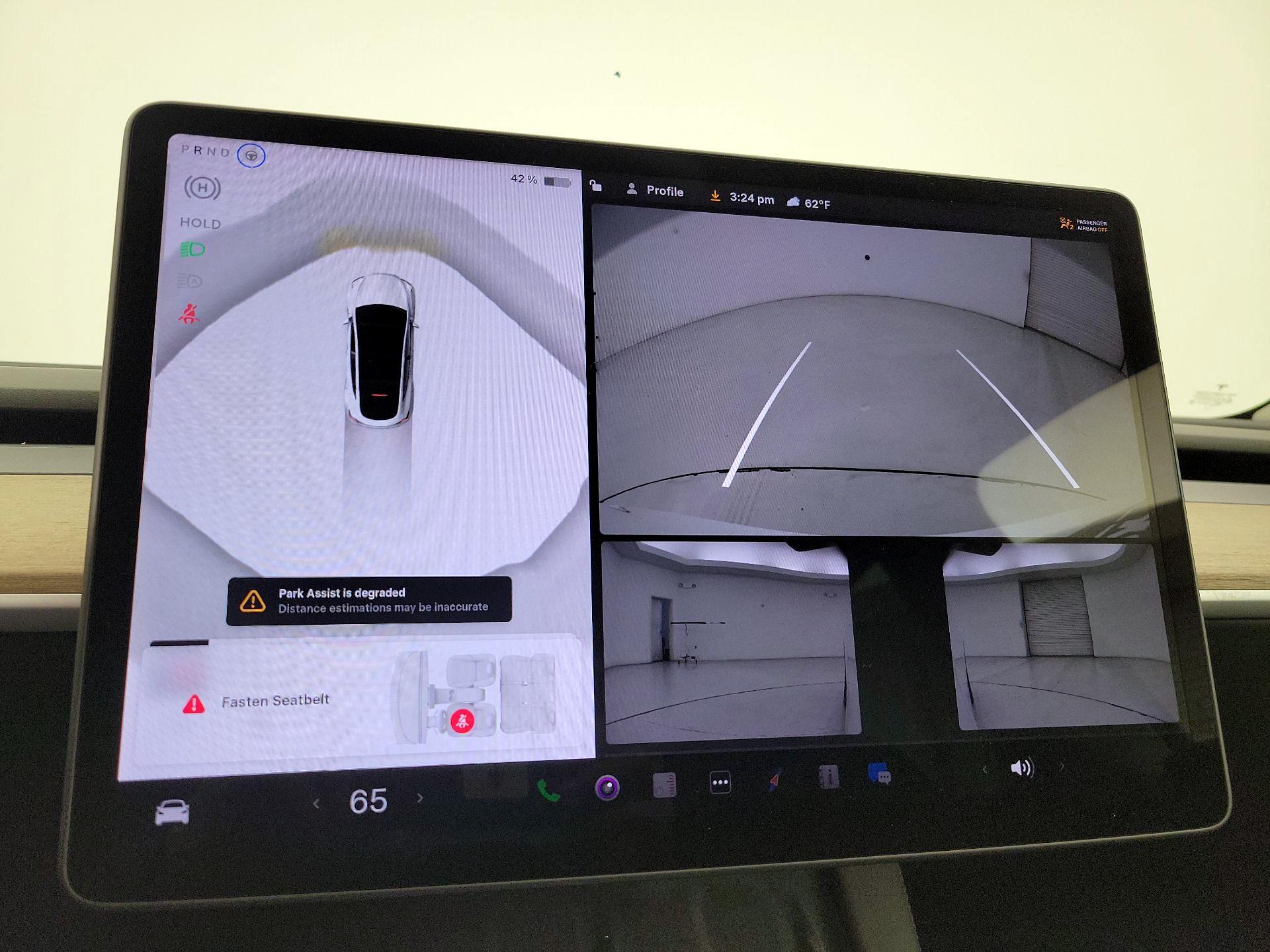 Thumbnail: 2023 Tesla Model Y - 13
