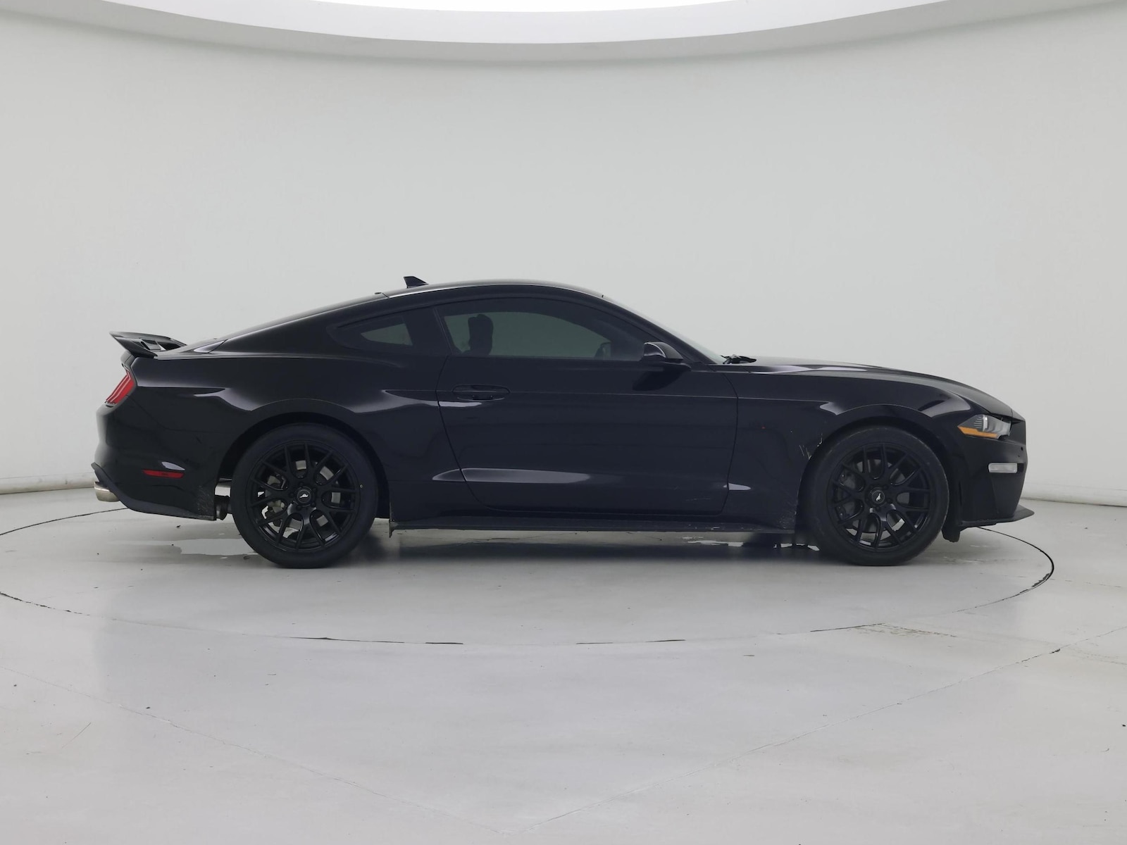 2021 Ford Mustang GT - Photo 8