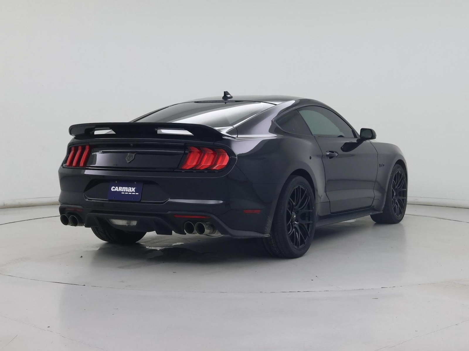 2021 Ford Mustang GT - Photo 9
