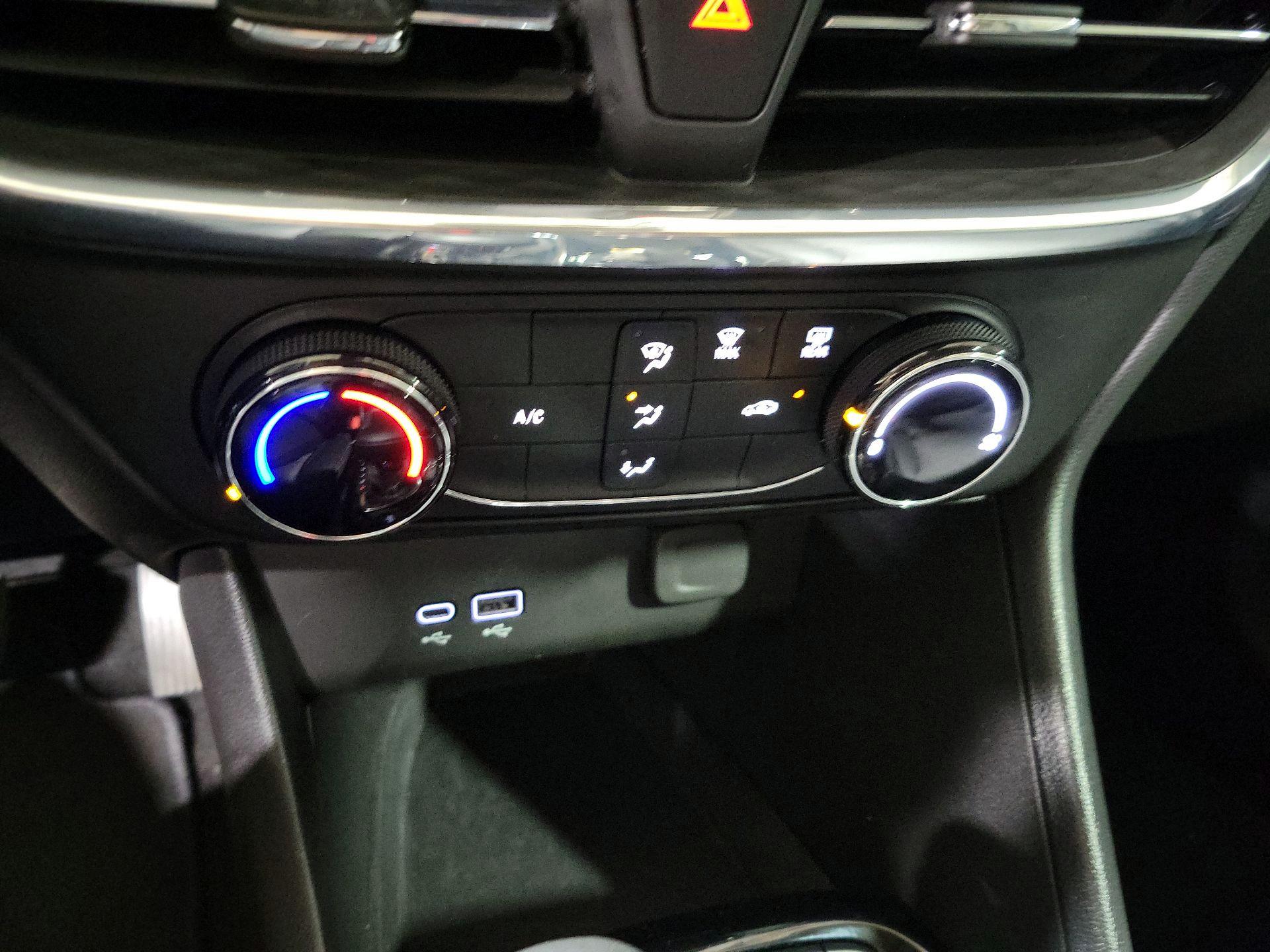 Thumbnail: 2025 Buick Encore GX - 16