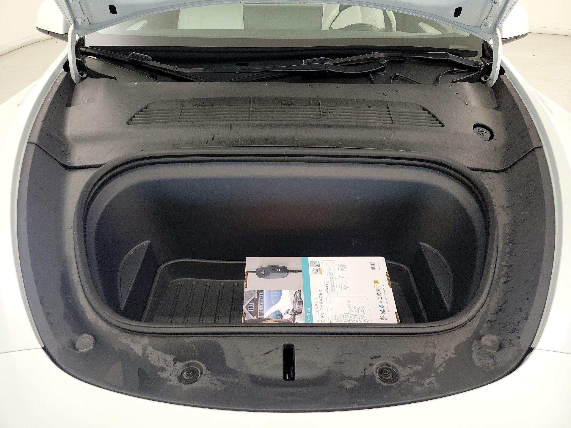Thumbnail: 2023 Tesla Model Y - 20