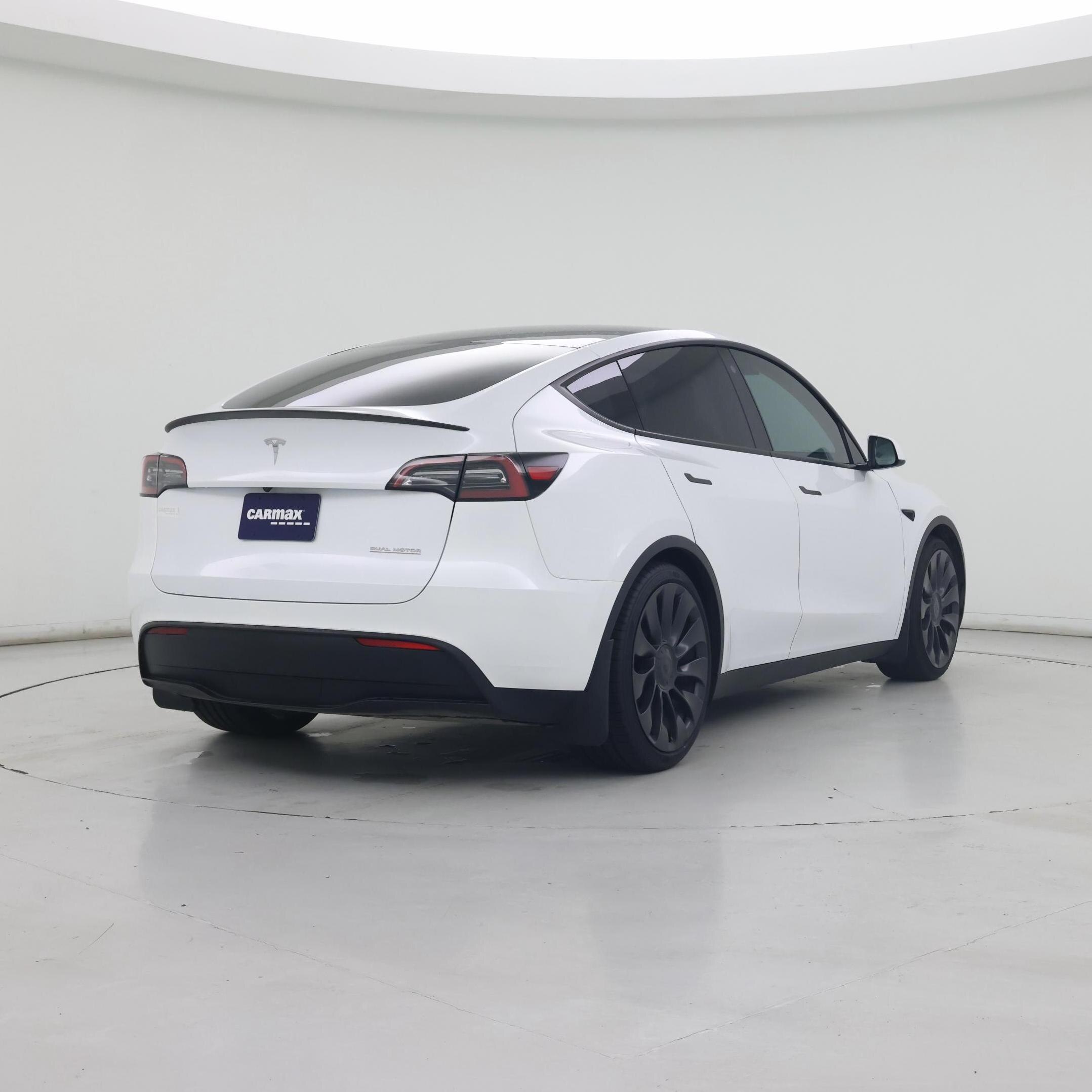 Thumbnail: 2023 Tesla Model Y - 8