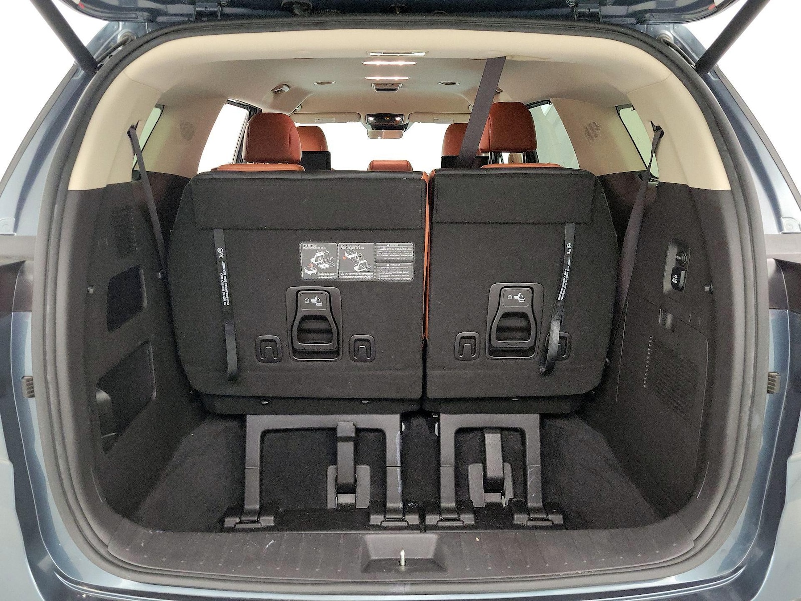 2022 Kia Carnival SX - Photo 22