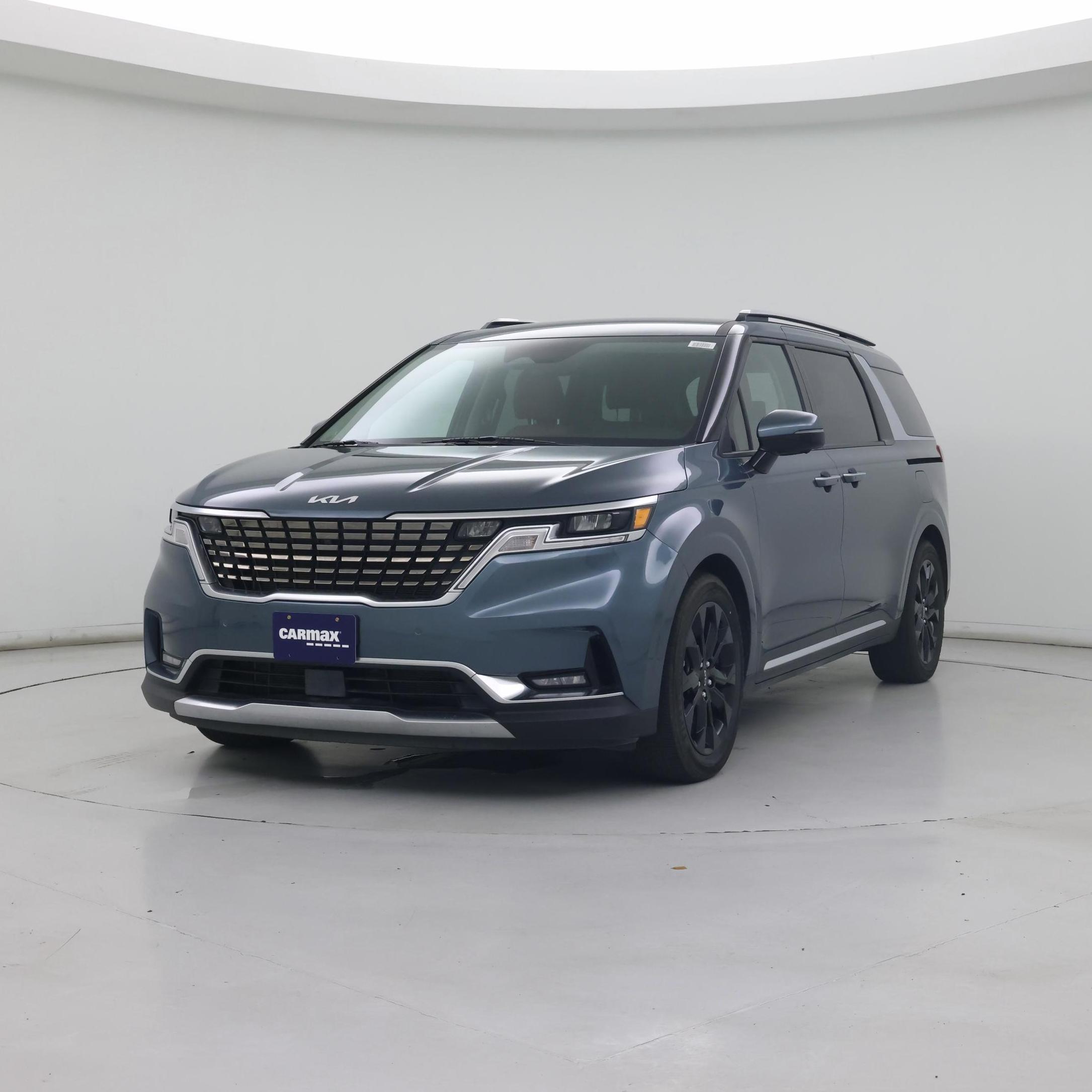 Thumbnail: 2022 Kia Carnival - 4