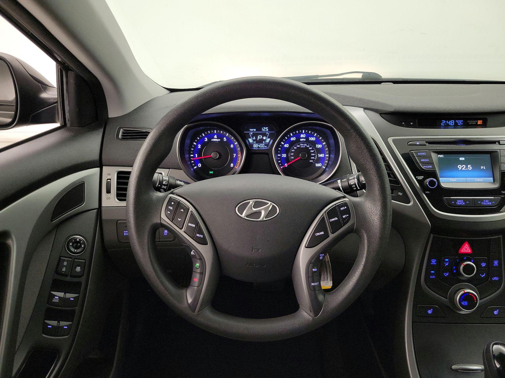 Thumbnail: 2014 Hyundai Elantra - 10