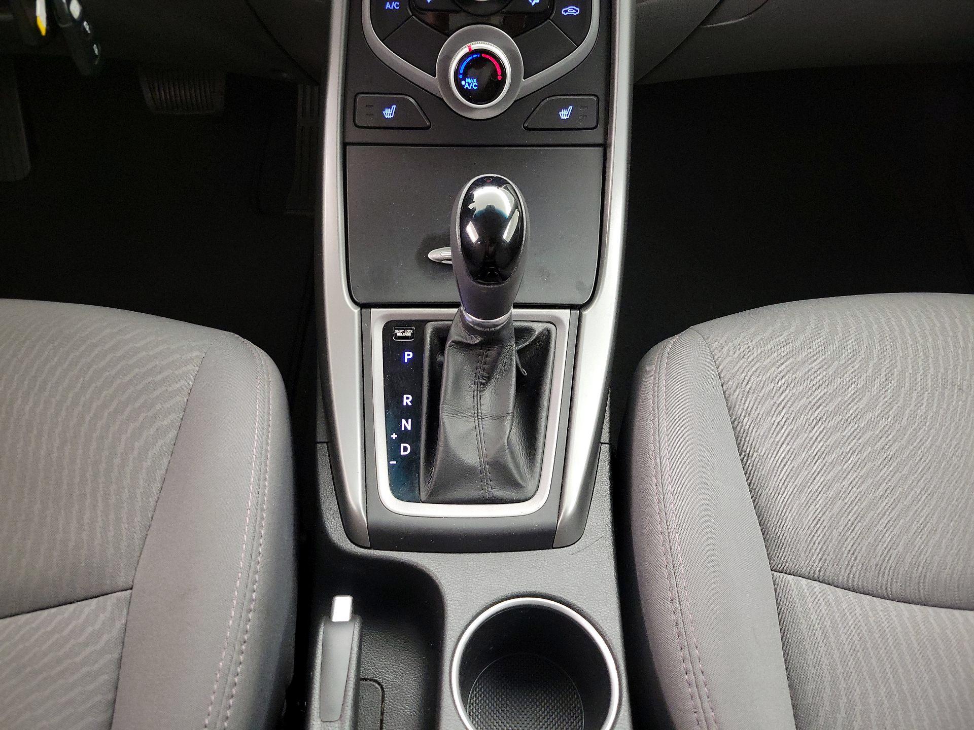 Thumbnail: 2014 Hyundai Elantra - 17