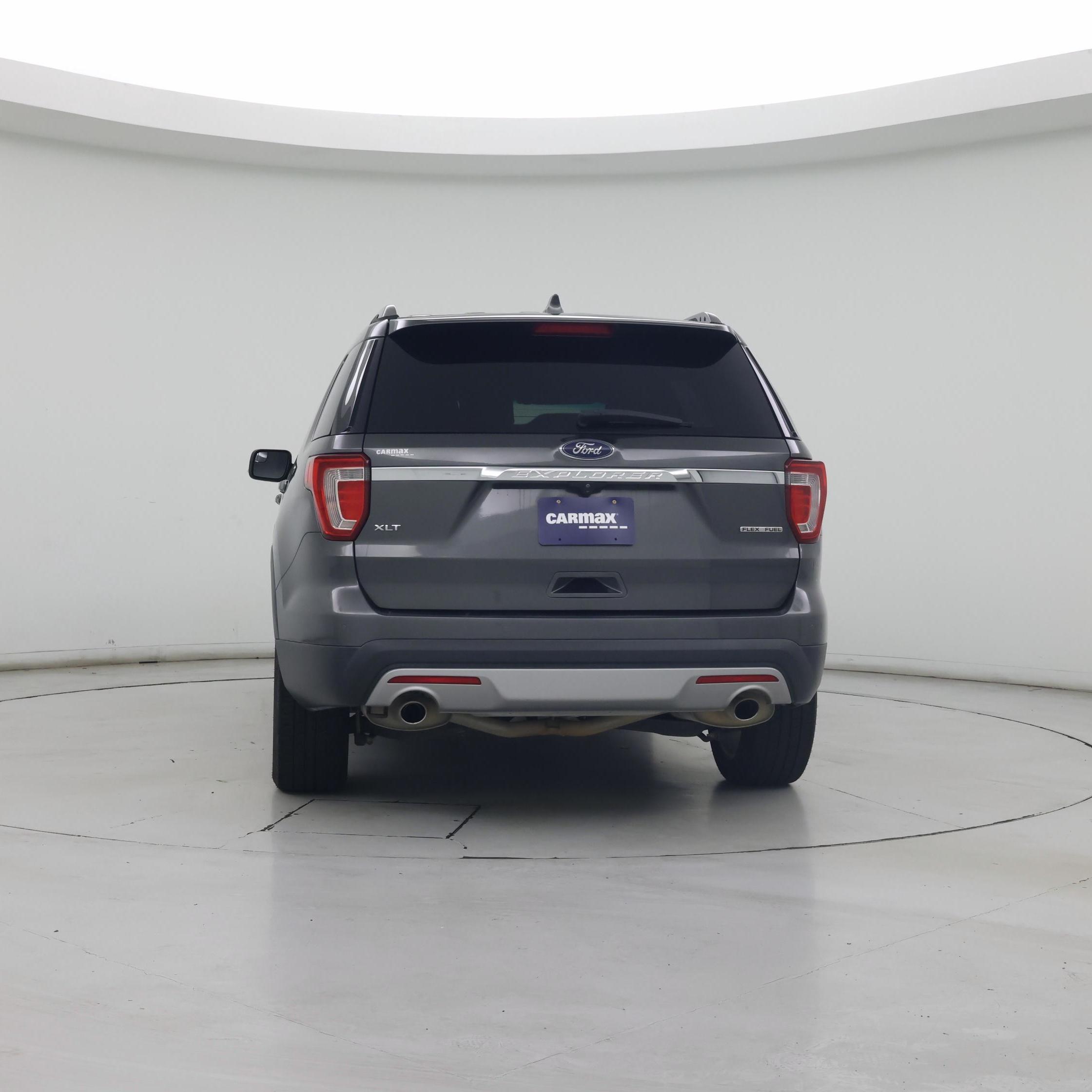 Thumbnail: 2016 Ford Explorer - 6