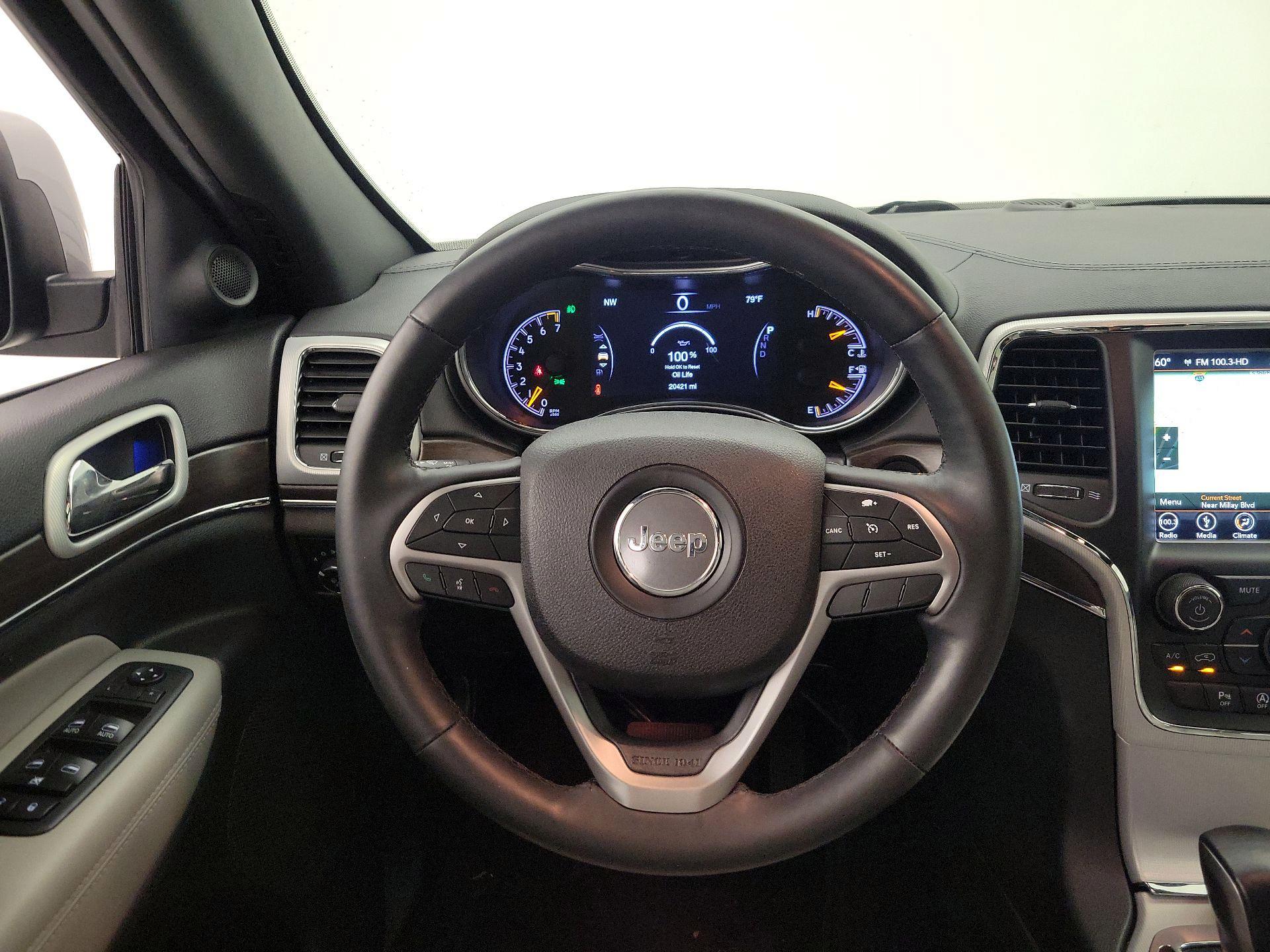 Thumbnail: 2018 Jeep Grand Cherokee - 10