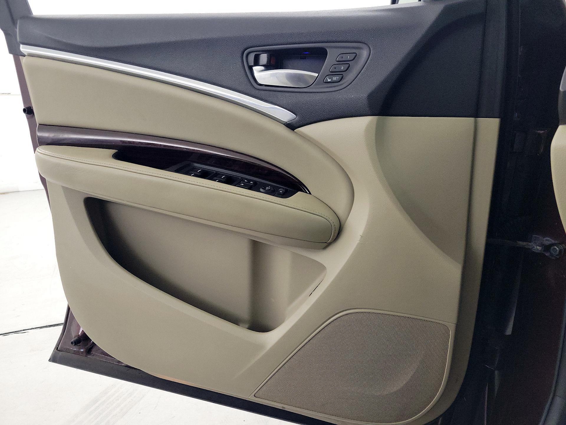 Thumbnail: 2016 Acura MDX - 12