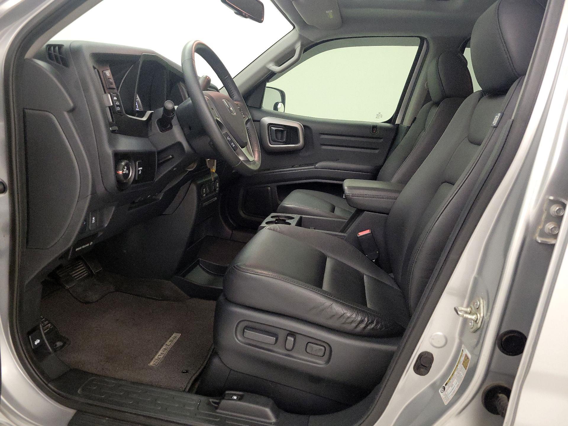 Thumbnail: 2014 Honda Ridgeline - 11