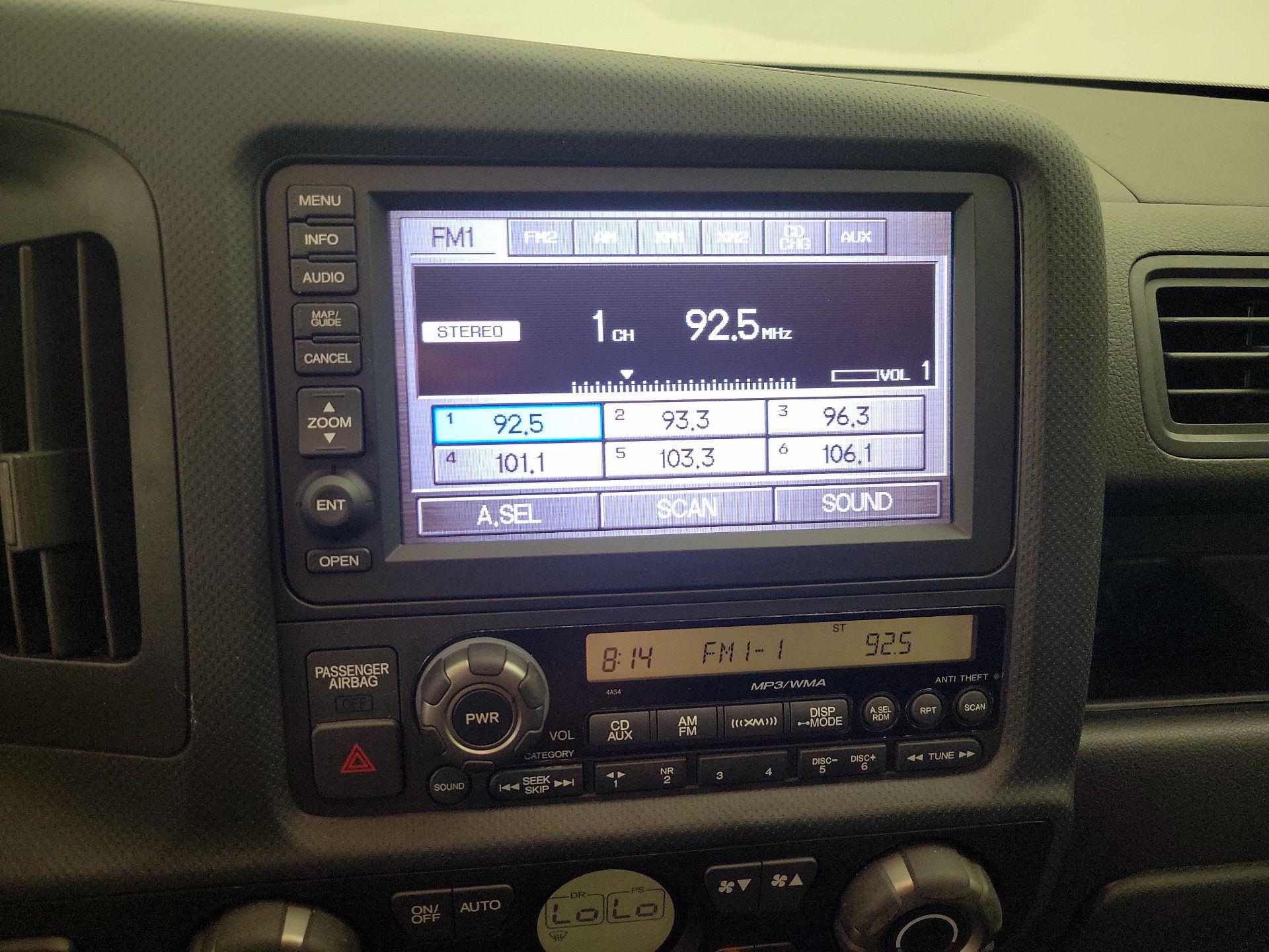 Thumbnail: 2014 Honda Ridgeline - 15