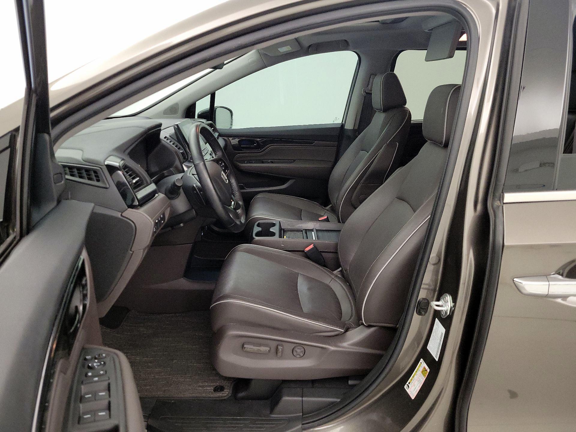 Thumbnail: 2023 Honda Odyssey - 11