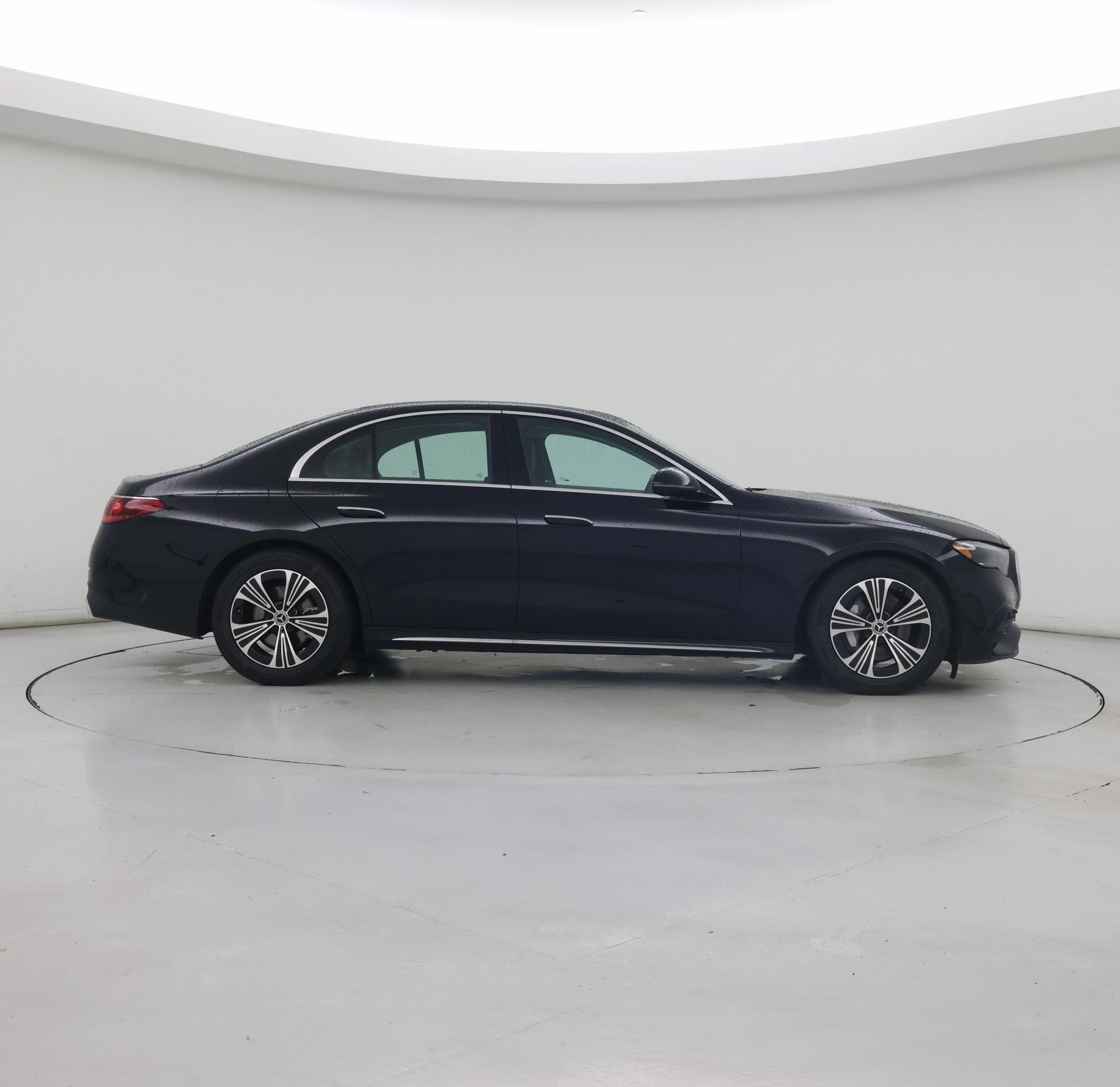 Thumbnail: 2024 Mercedes-Benz E-Class - 7