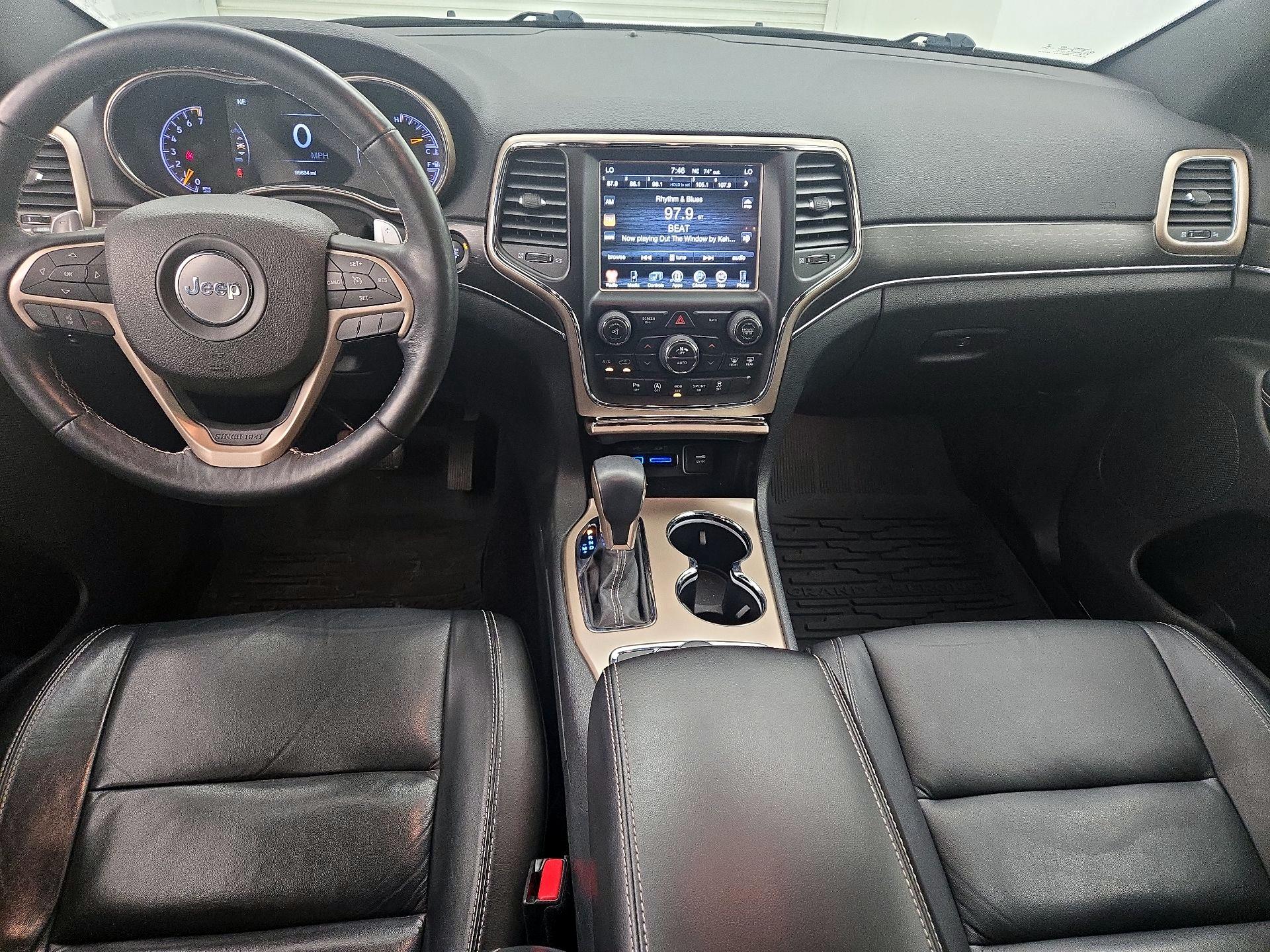 Thumbnail: 2017 Jeep Grand Cherokee - 9
