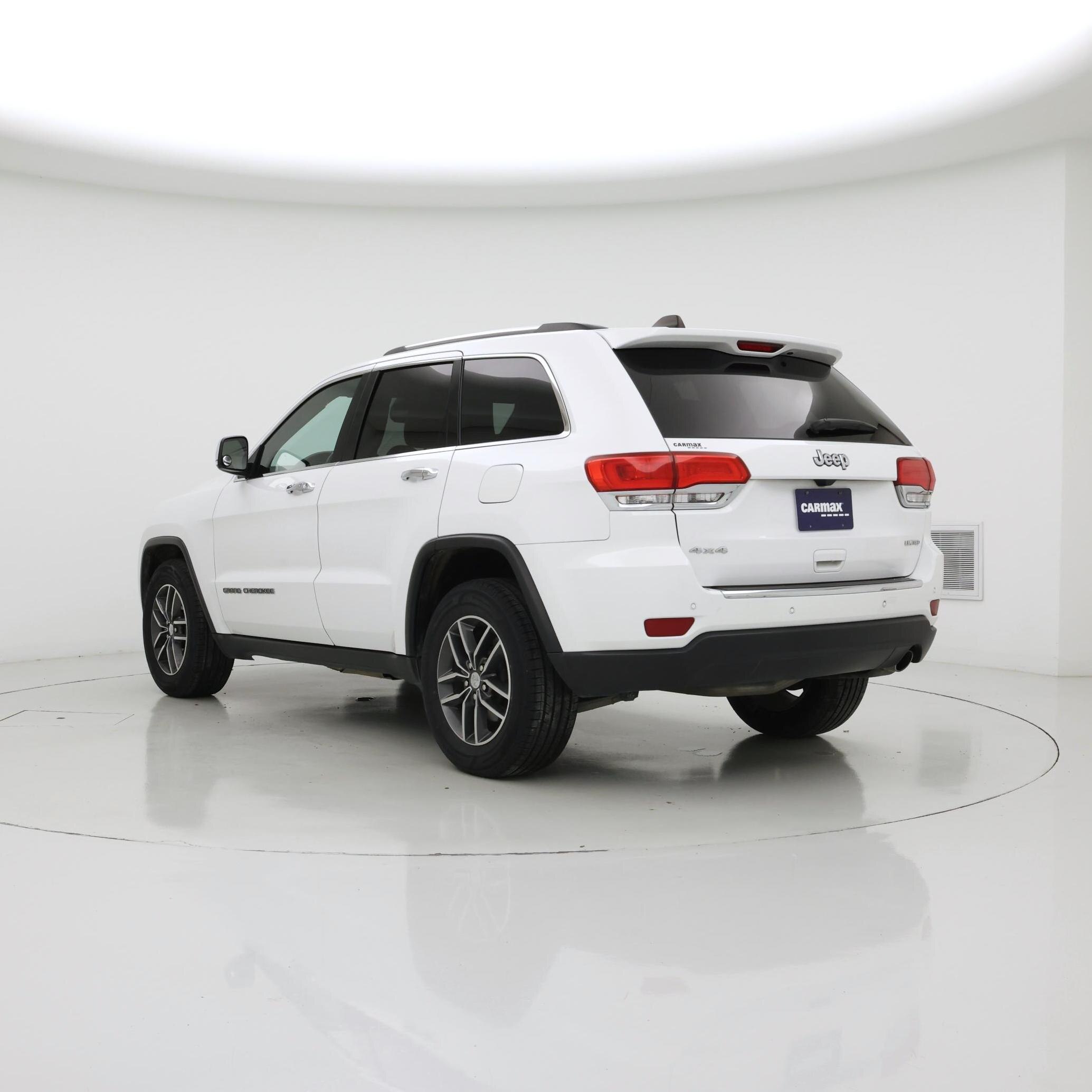 Thumbnail: 2017 Jeep Grand Cherokee - 2