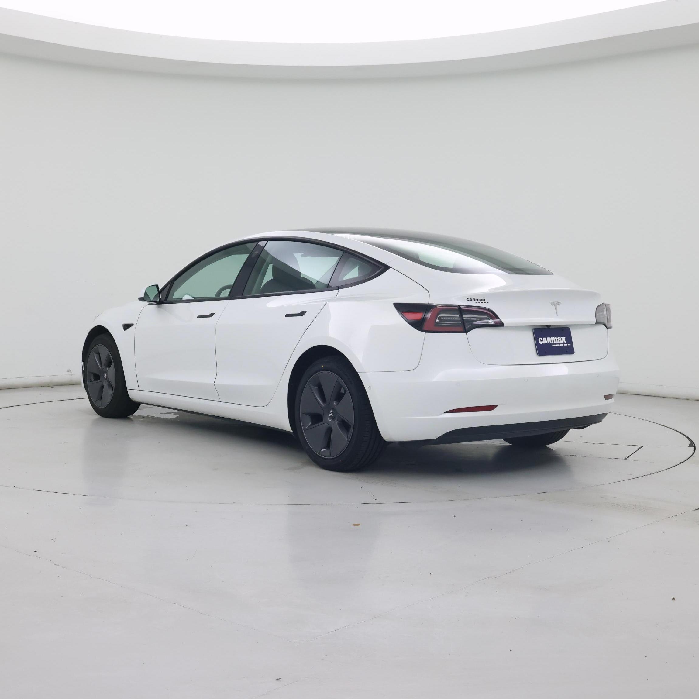 Thumbnail: 2022 Tesla Model 3 - 2