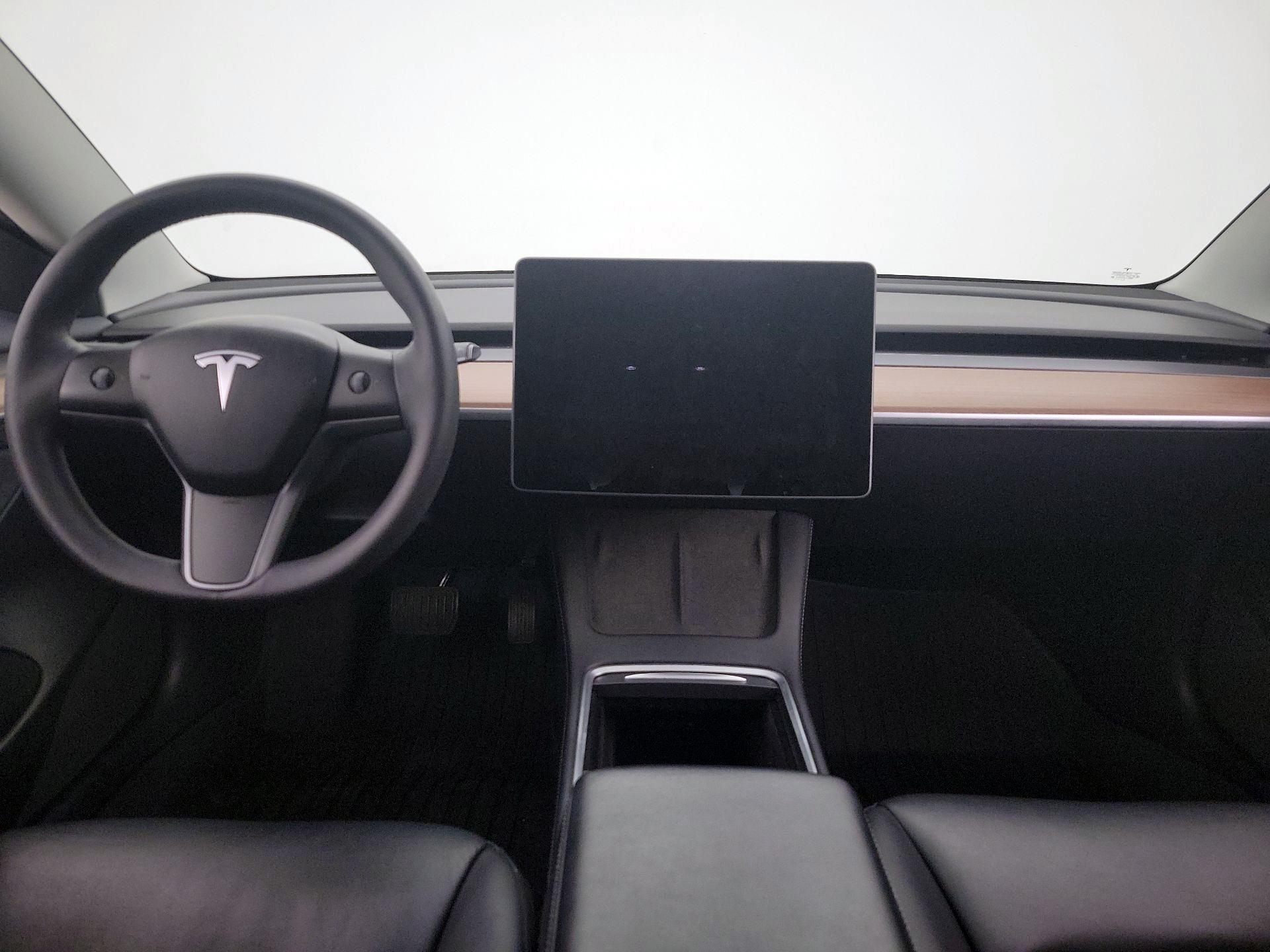Thumbnail: 2022 Tesla Model 3 - 9