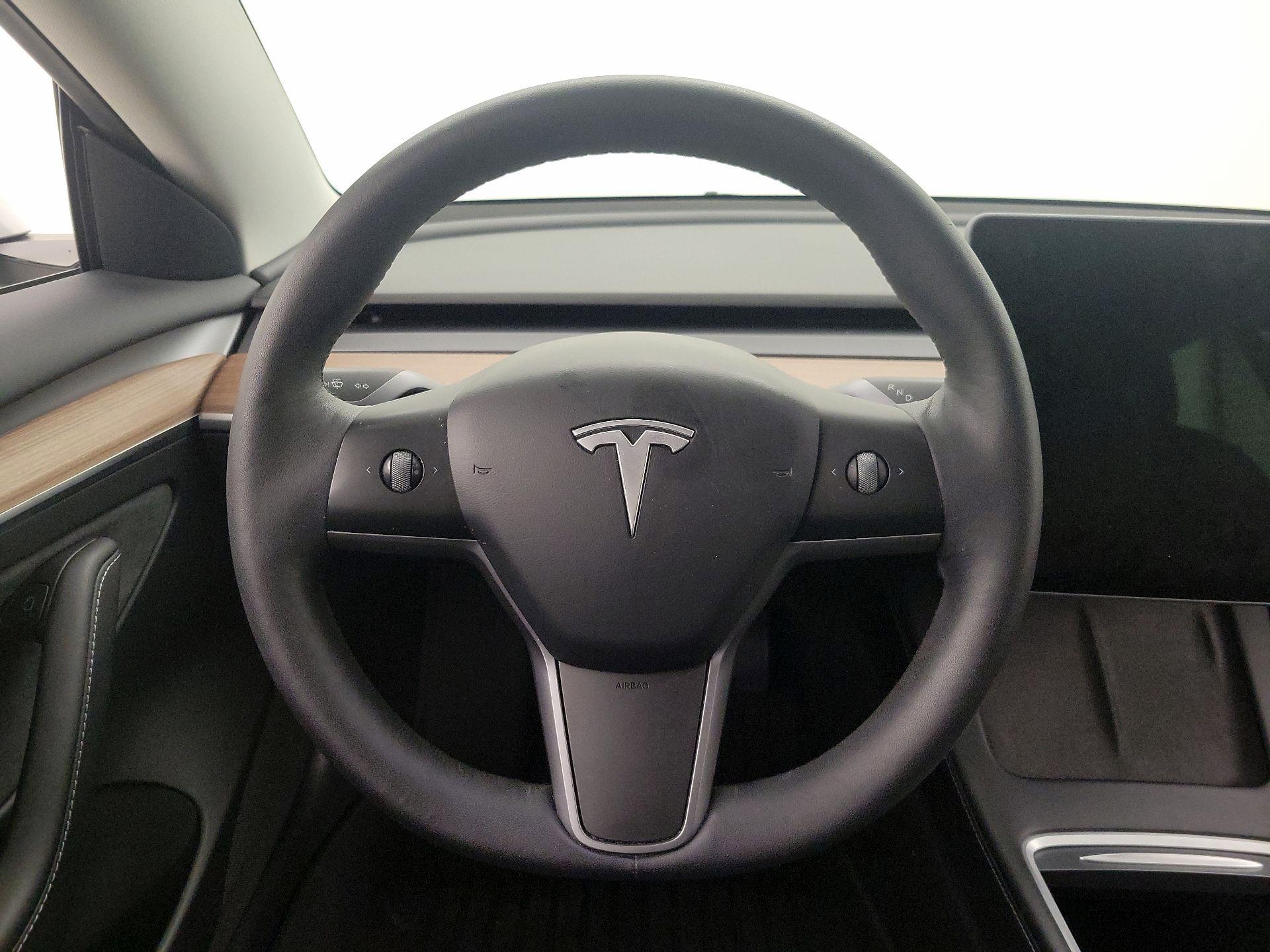 Thumbnail: 2022 Tesla Model 3 - 10