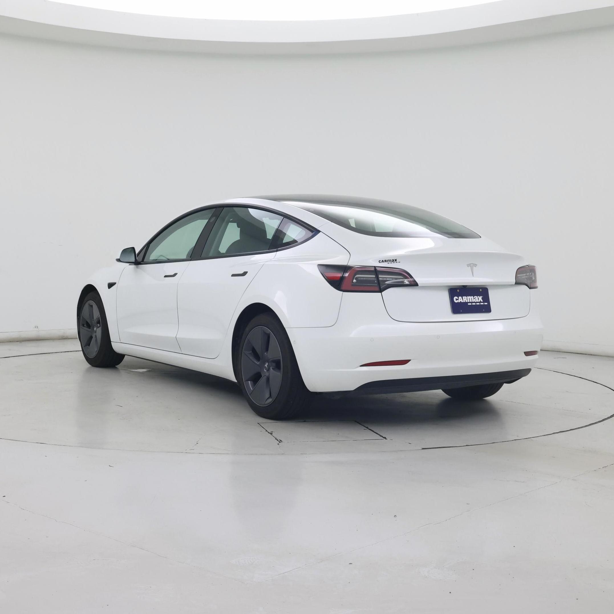 Thumbnail: 2022 Tesla Model 3 - 2