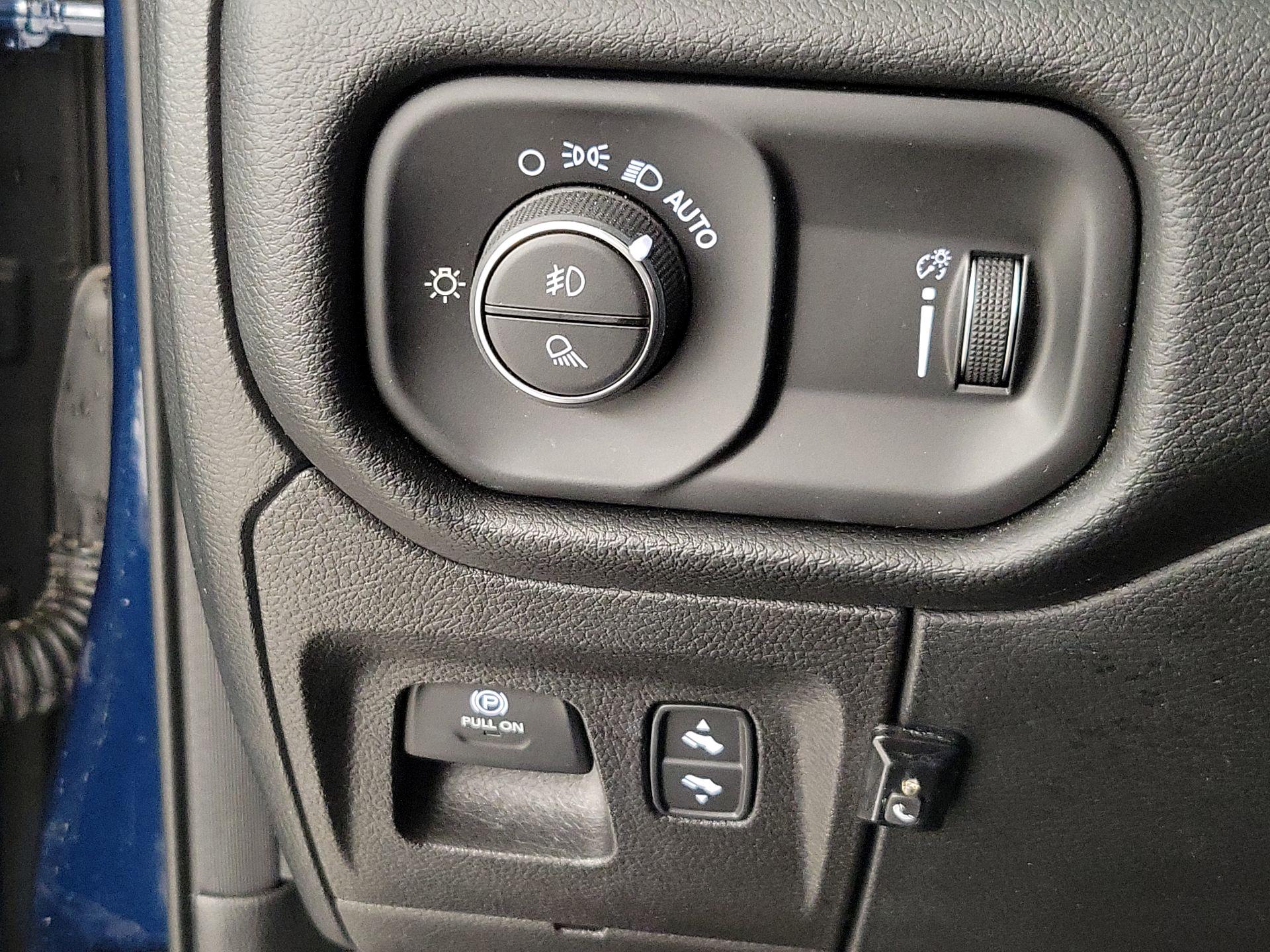 Thumbnail: 2022 RAM 1500 - 13