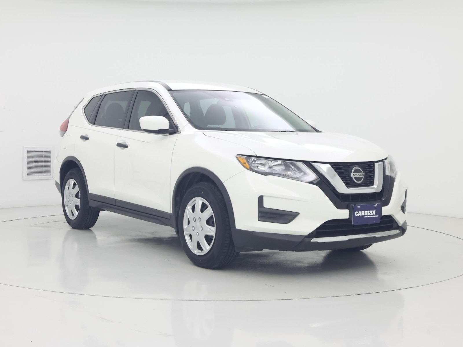 2019 Nissan Rogue S - Photo 2