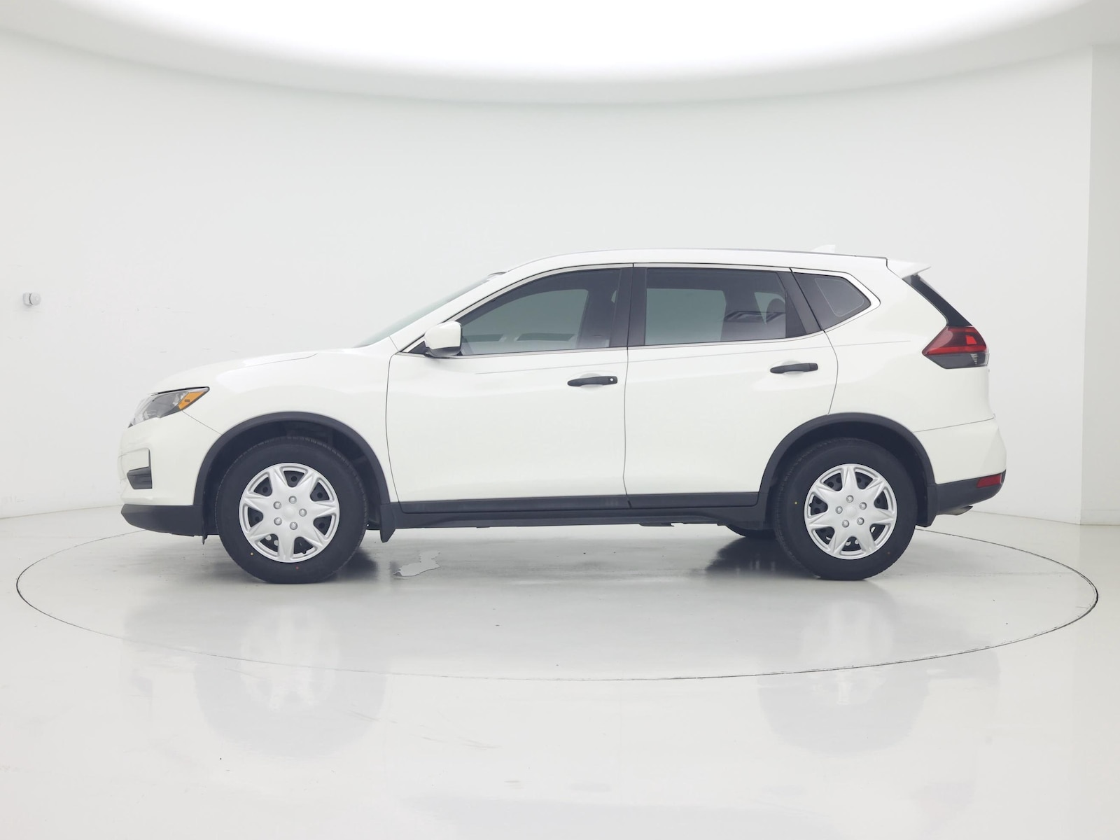 2019 Nissan Rogue S - Photo 4