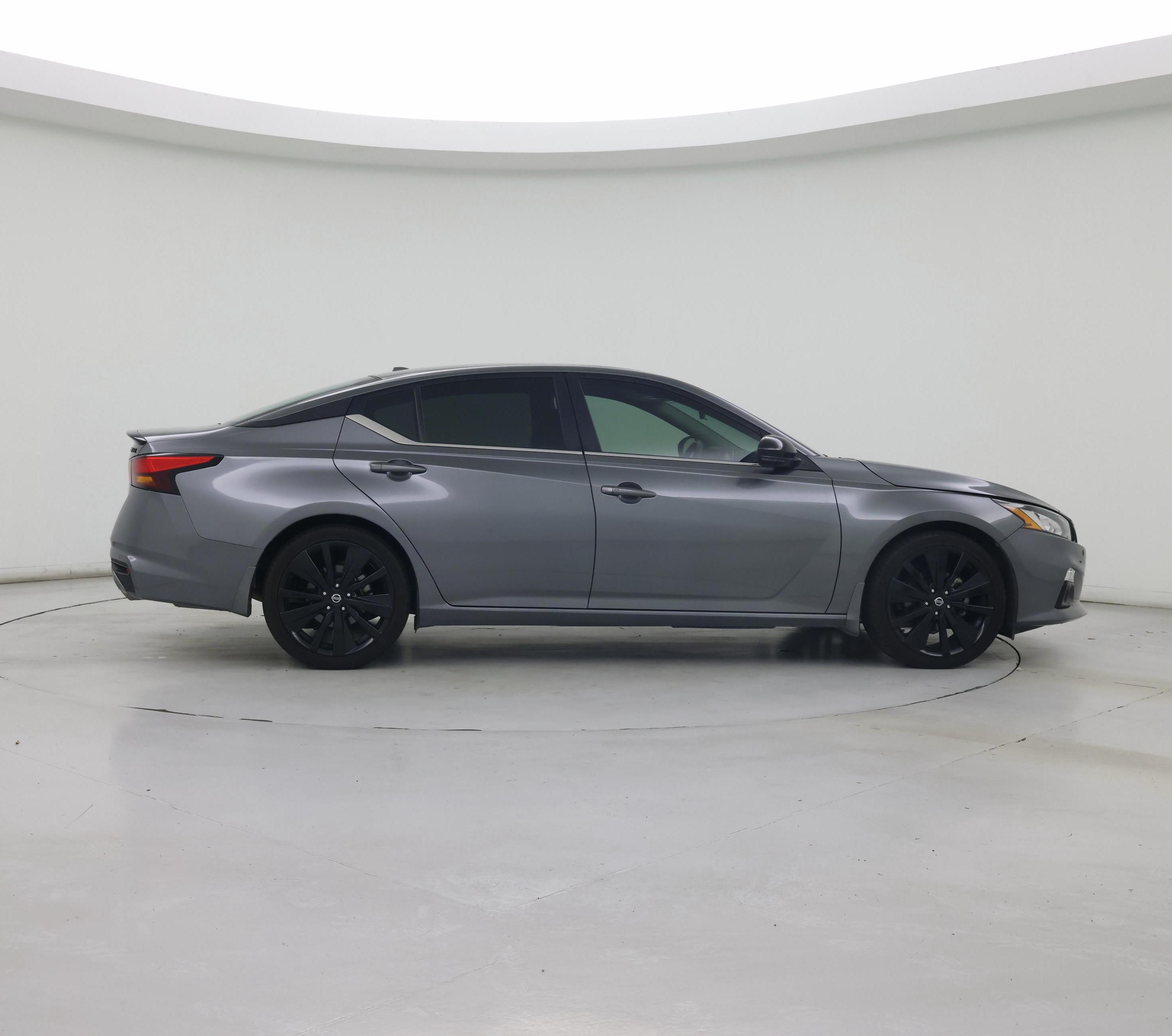 Thumbnail: 2022 Nissan Altima - 7