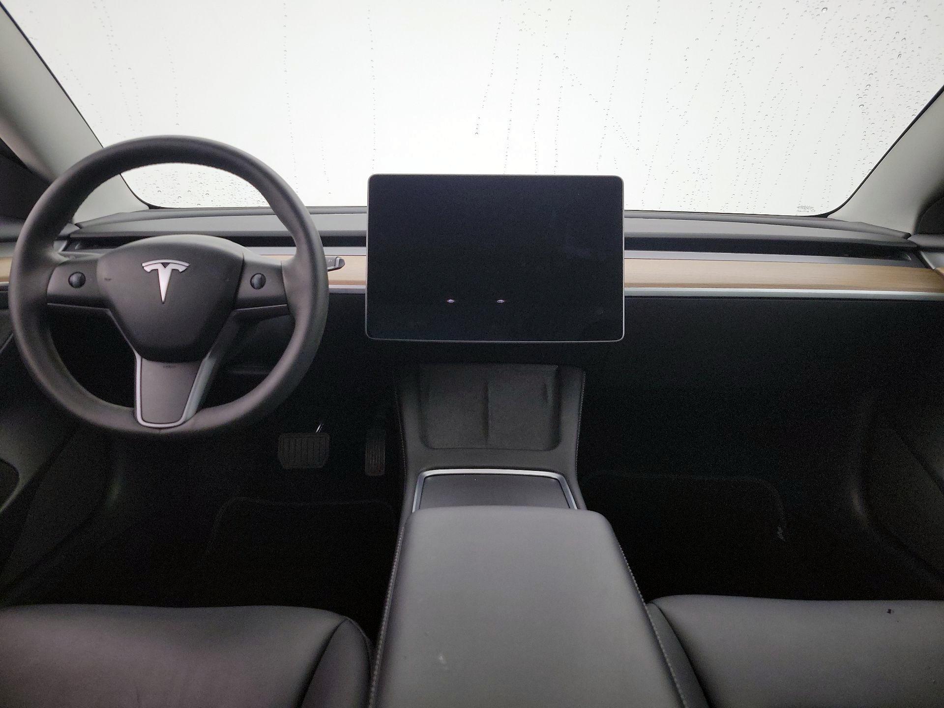 Thumbnail: 2023 Tesla Model 3 - 9